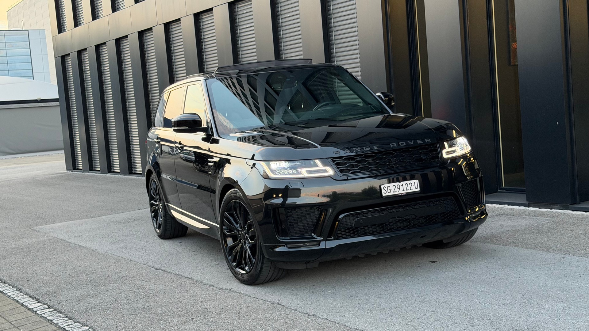 LAND ROVER Range Rover Sport 3.0 SDV6 HSE Dynamic Automatic