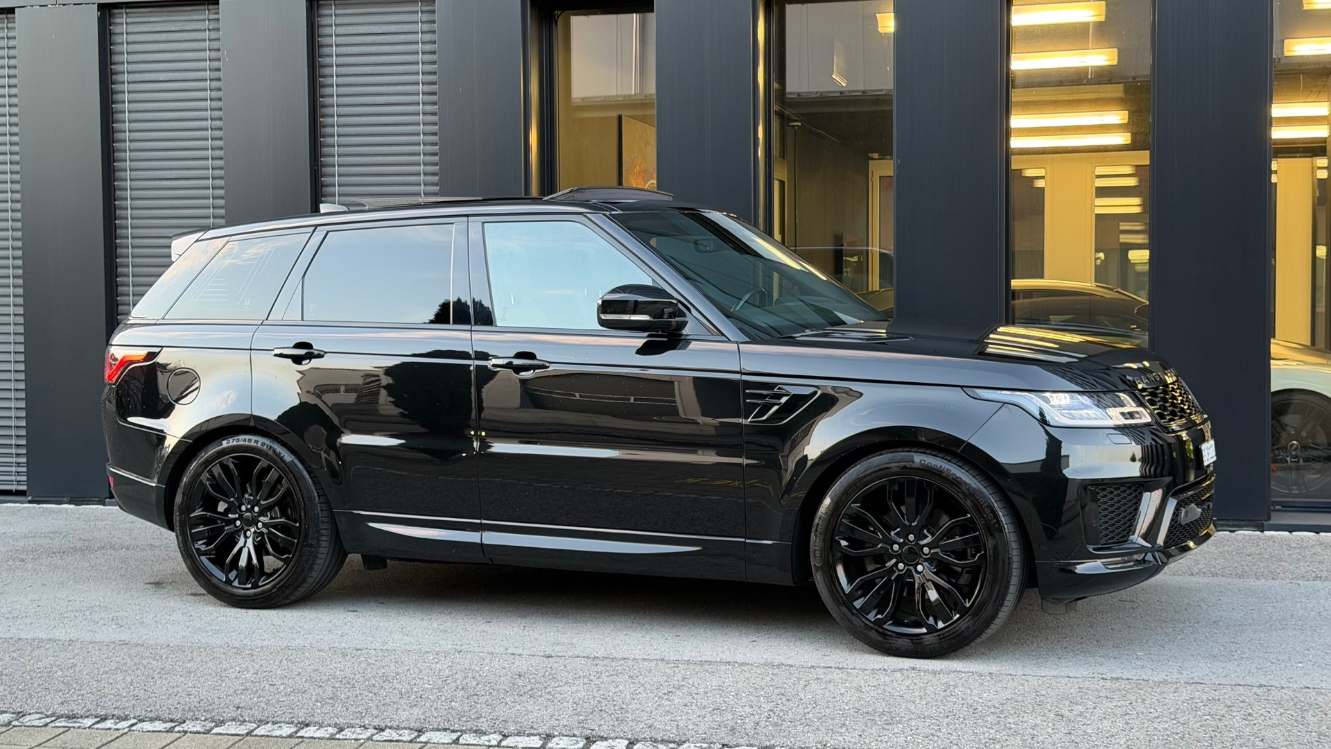 LAND ROVER Range Rover Sport 3.0 SDV6 HSE Dynamic Automatic-showroom-element-1