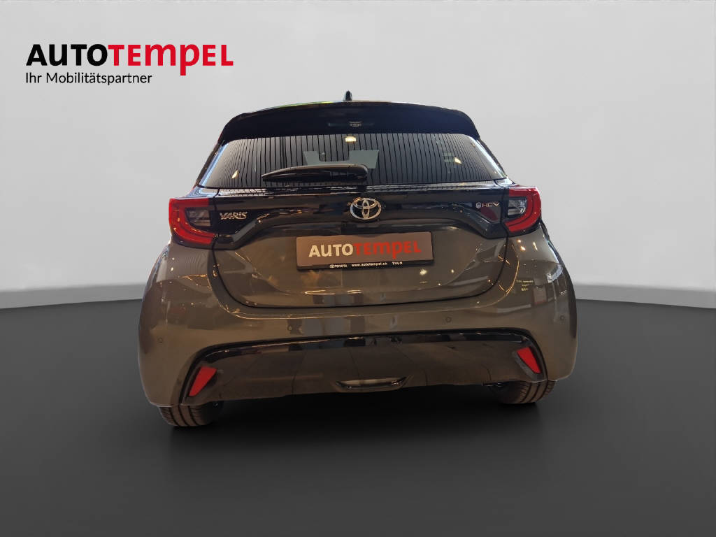 TOYOTA Yaris 1.5 VVT-i HSD Premium 47408/000-image-4