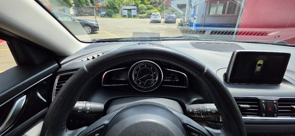 MAZDA 3 2.2 16V CD Ambition-image-28