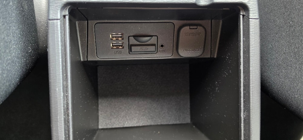 MAZDA 3 2.2 16V CD Ambition-image-22