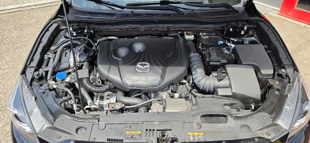 MAZDA 3 2.2 16V CD Ambition-image-29