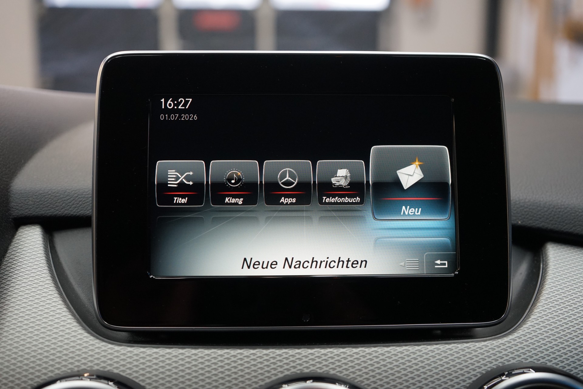 MERCEDES-BENZ B 220 CDI Style 4Matic 7G-DCT-image-15