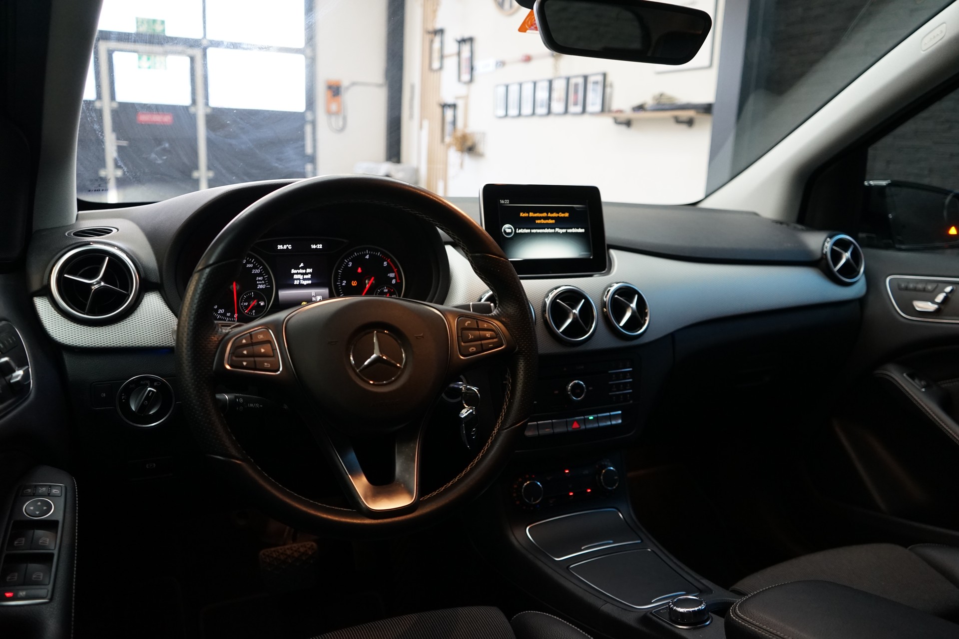 MERCEDES-BENZ B 220 CDI Style 4Matic 7G-DCT-image-5