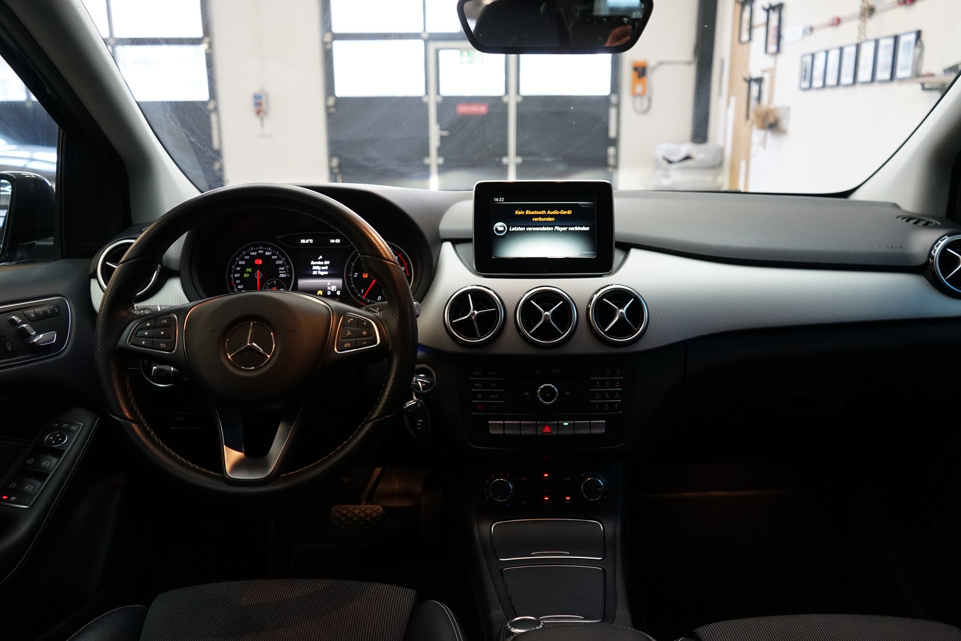 MERCEDES-BENZ B 220 CDI Style 4Matic 7G-DCT-image-6