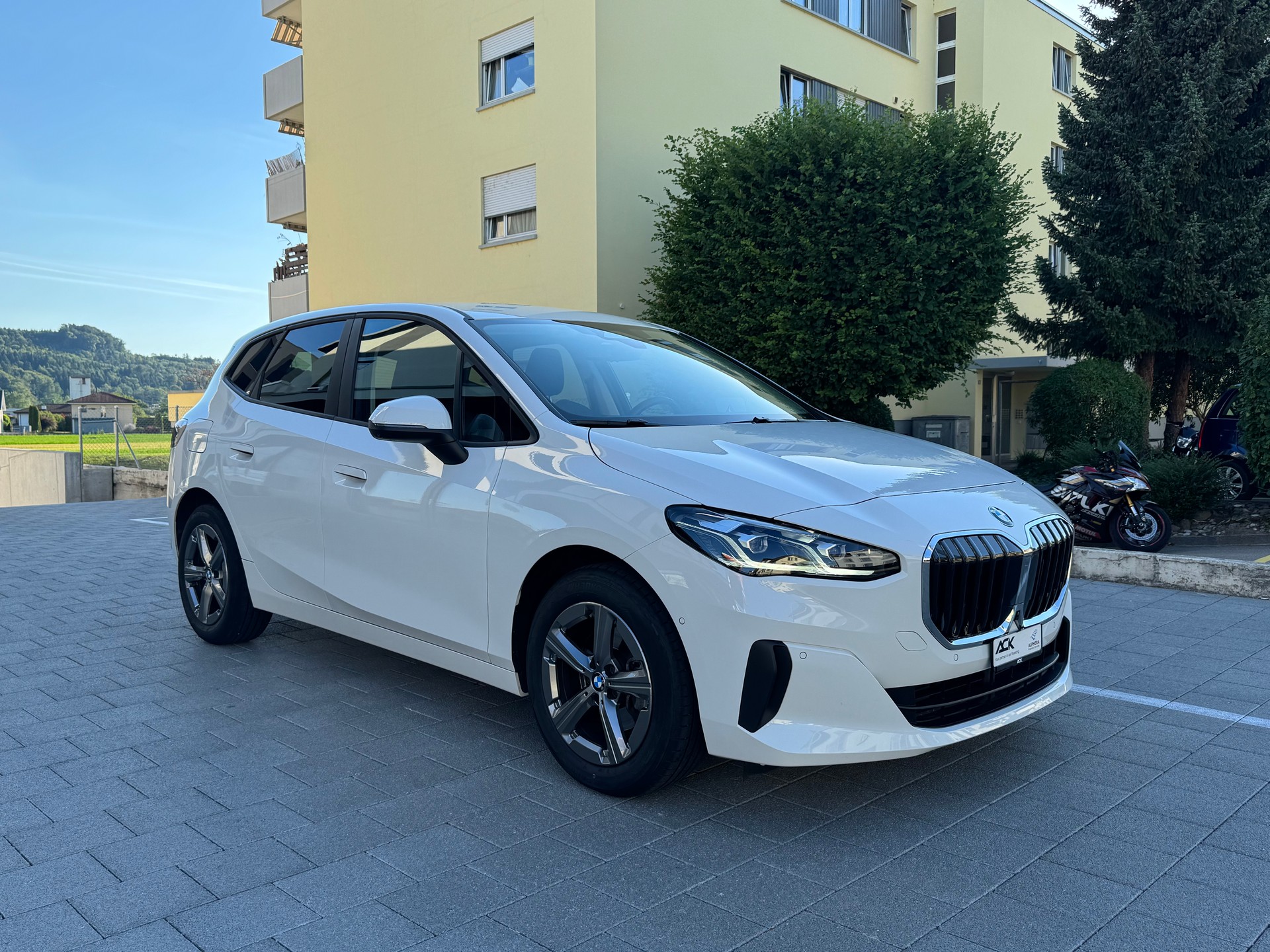 BMW 218i Active Tourer DKG-image-6