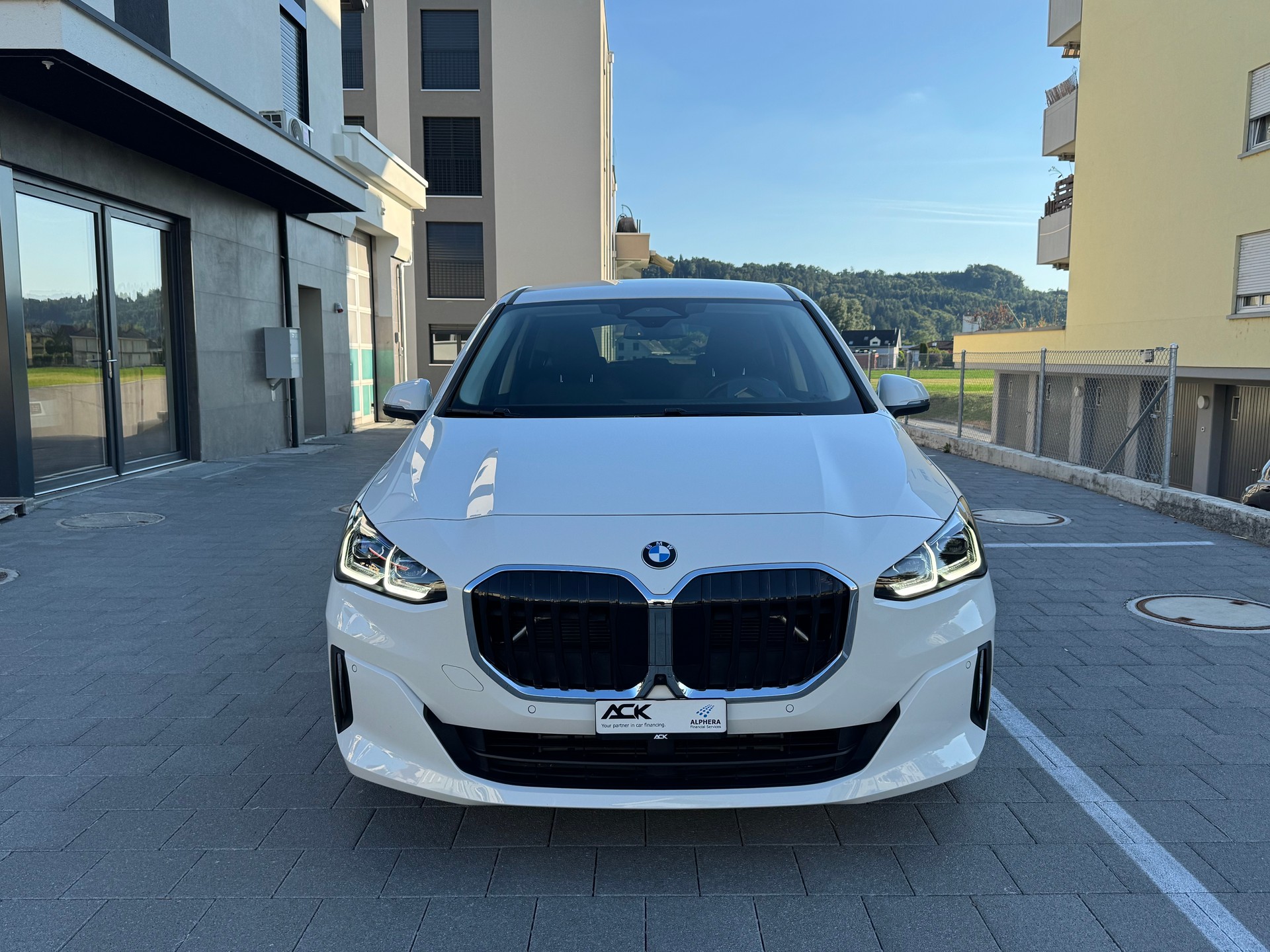 BMW 218i Active Tourer DKG-image-7
