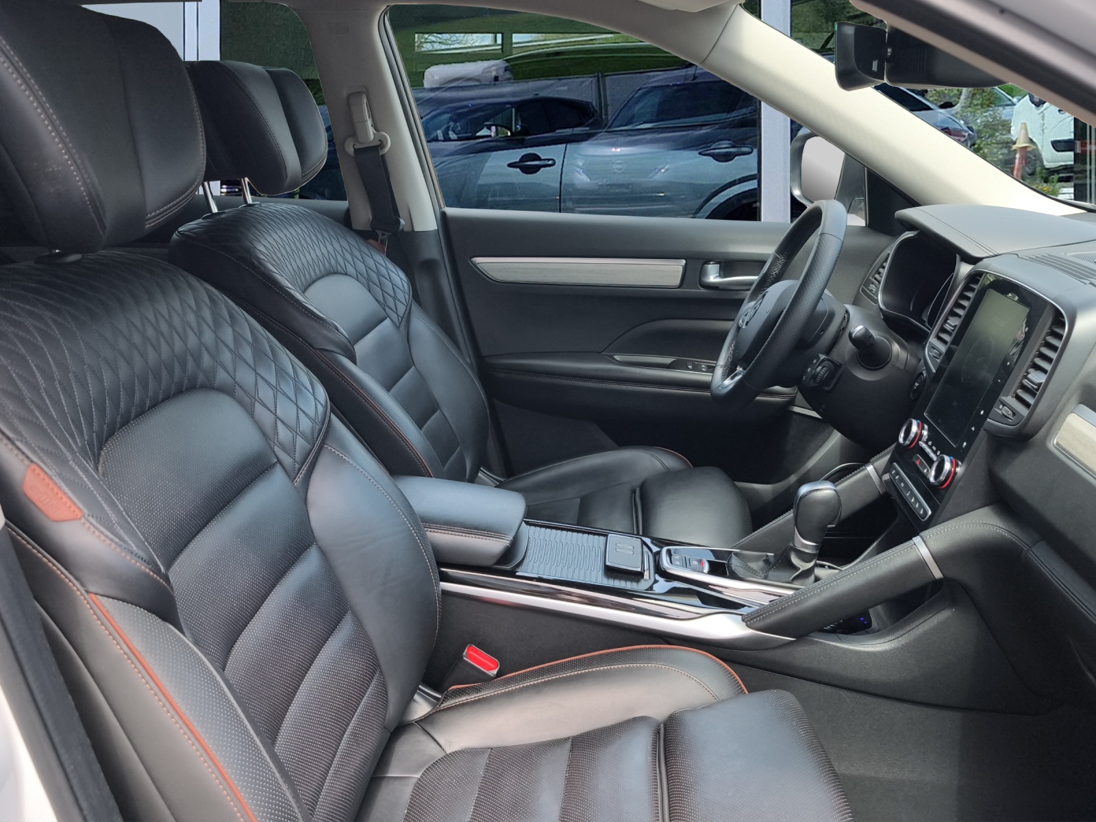 RENAULT Koleos 2.0 dCi Initiale Paris 4WD Xtronic CVT-image-8