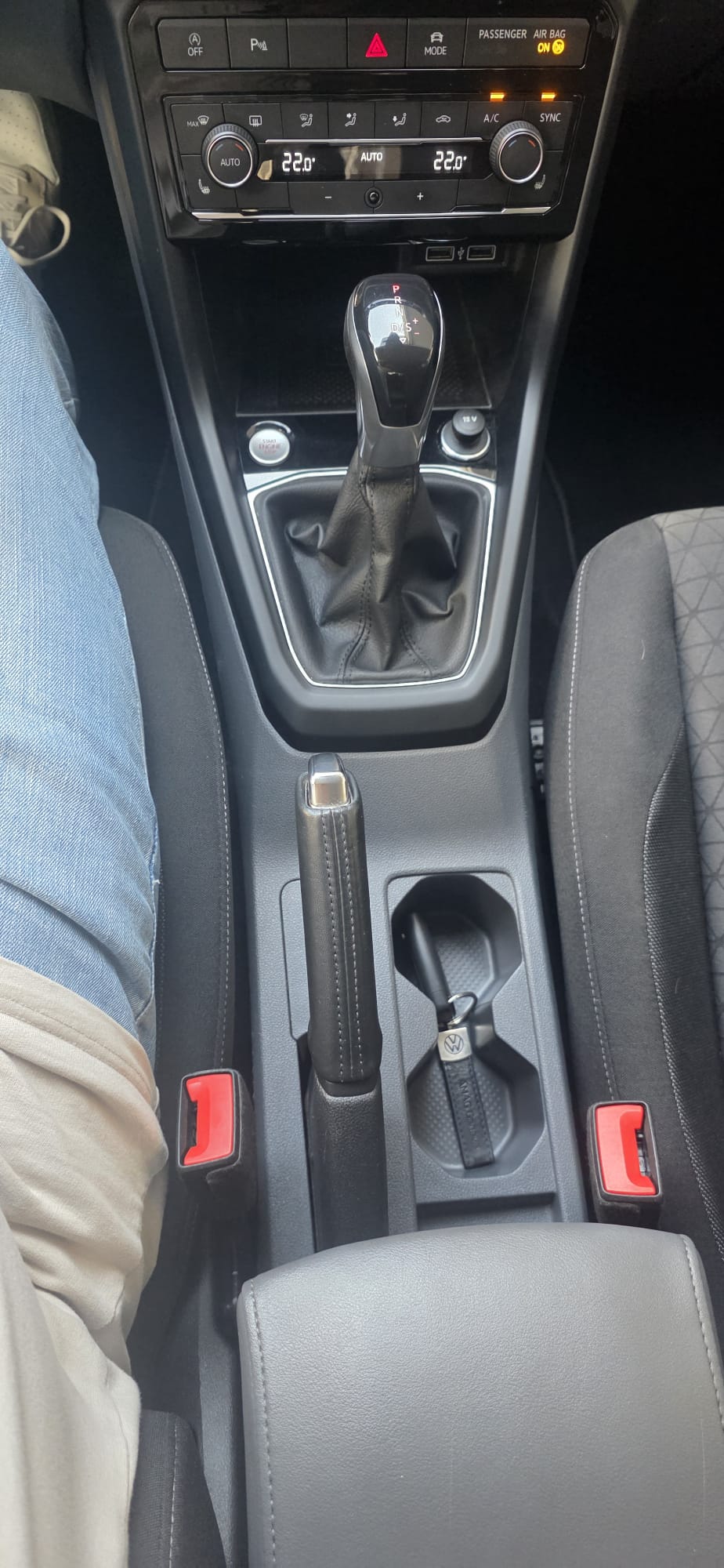 VW T-Cross 1.0 TSI Style DSG-image-5