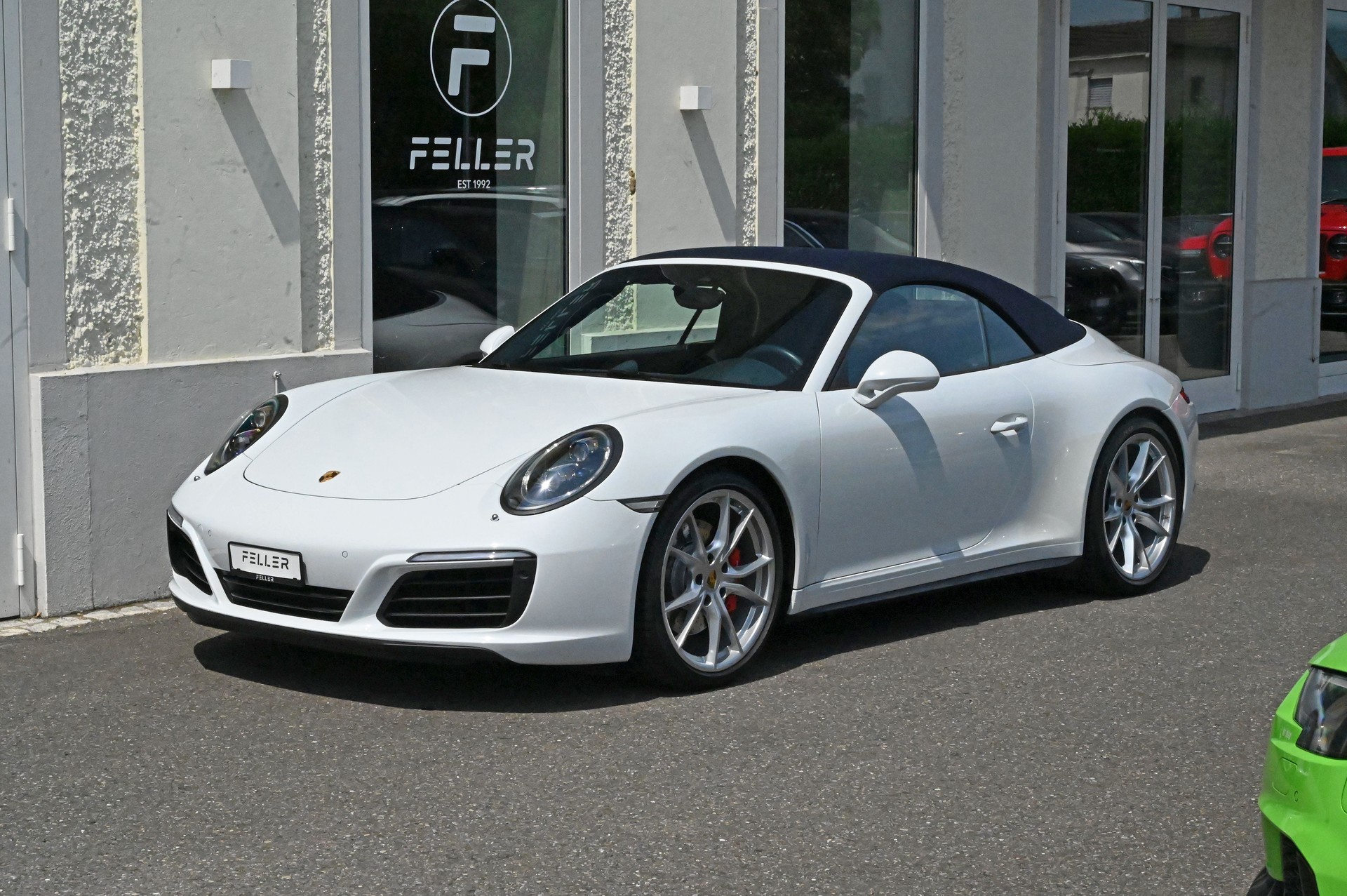PORSCHE 911 Carrera 4S Cabrio PDK **Approved bis 2028**-showroom-element-1