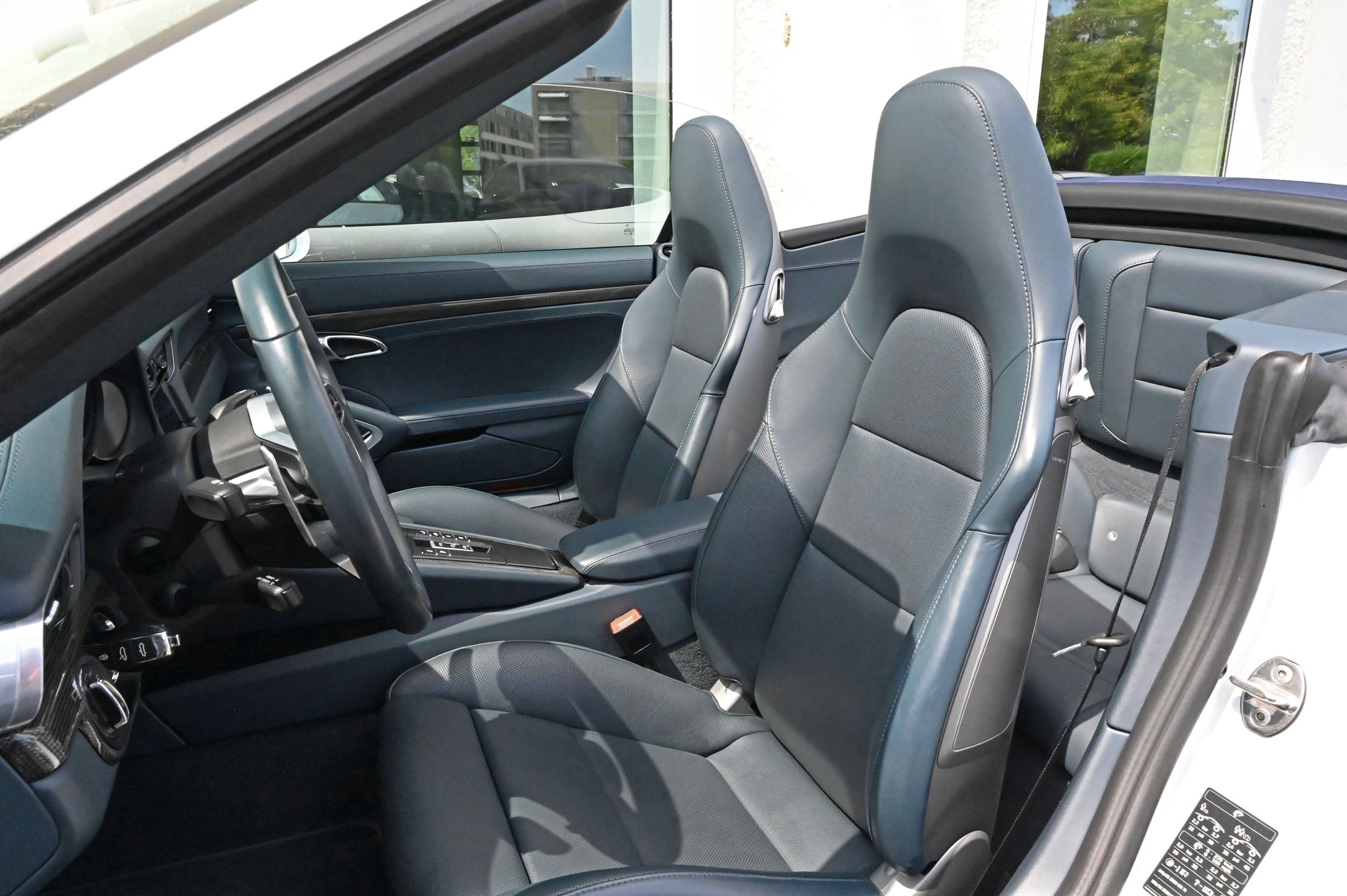 PORSCHE 911 Carrera 4S Cabrio PDK **Approved bis 2028**-image-15