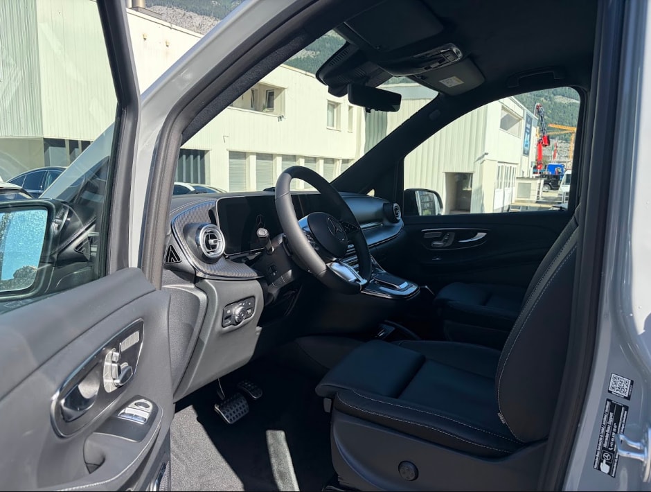 MERCEDES-BENZ V 300 d Exclusive SWISS EDITION Lang 4MATIC-image-18