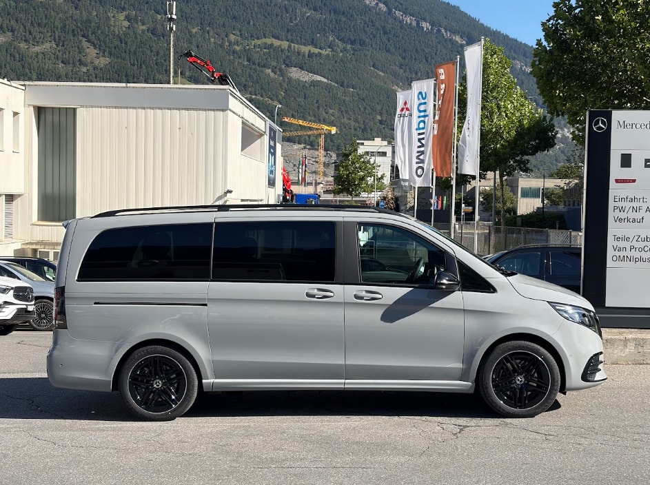 MERCEDES-BENZ V 300 d Exclusive SWISS EDITION Lang 4MATIC-image-14