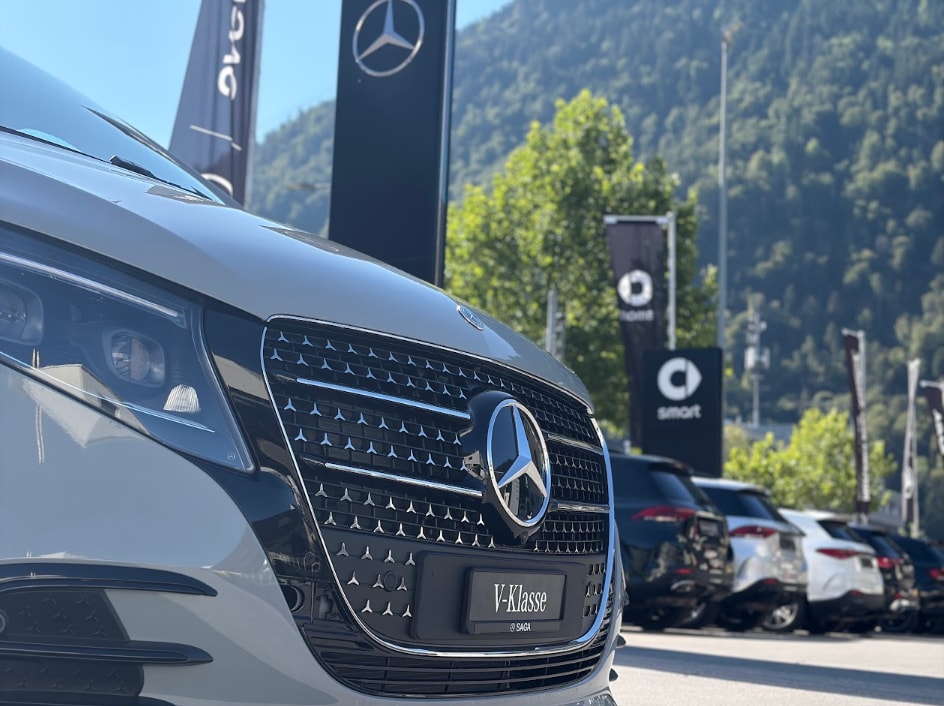 MERCEDES-BENZ V 300 d Exclusive SWISS EDITION Lang 4MATIC-showroom-element-3