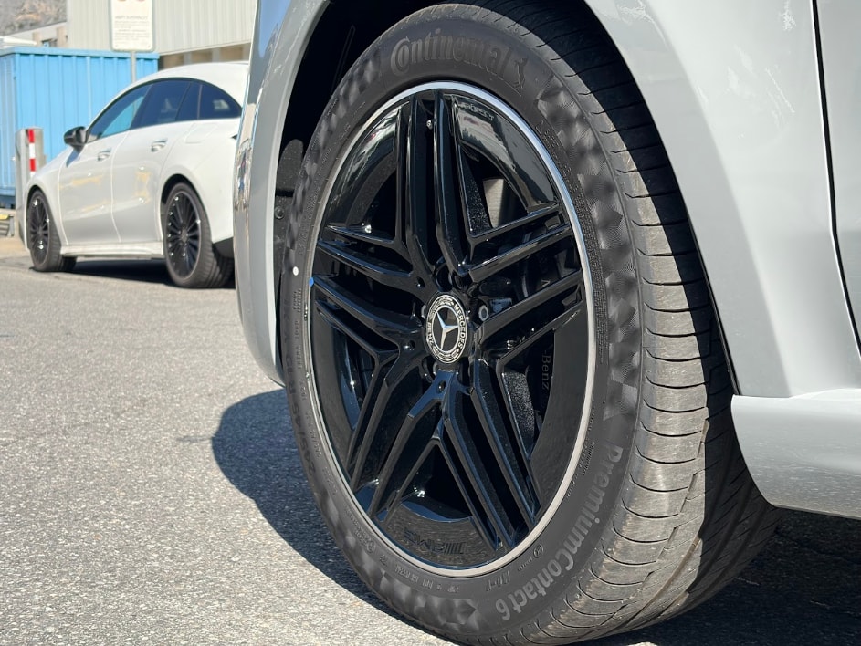 MERCEDES-BENZ V 300 d Exclusive SWISS EDITION Lang 4MATIC-image-6