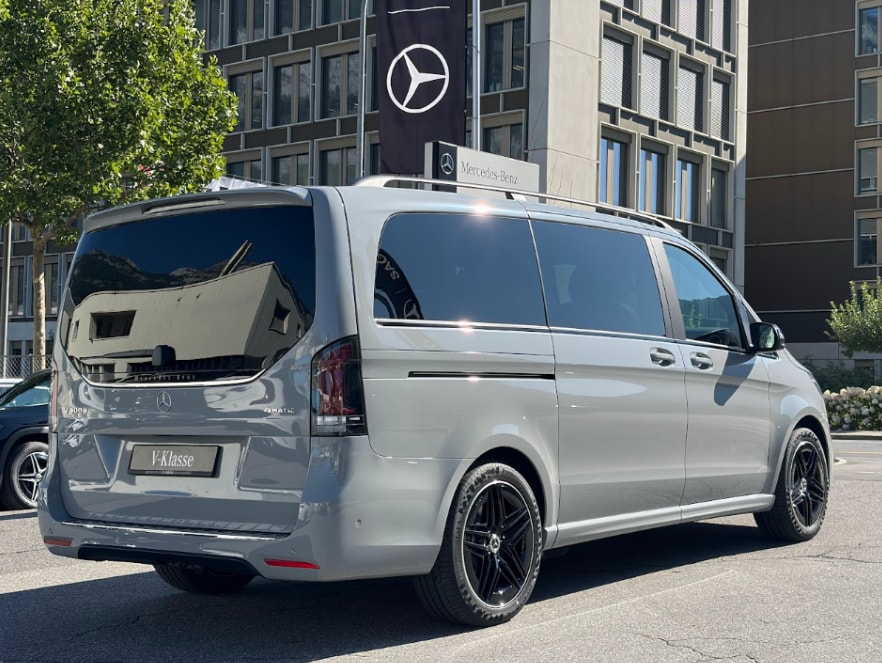 MERCEDES-BENZ V 300 d Exclusive SWISS EDITION Lang 4MATIC-image-13