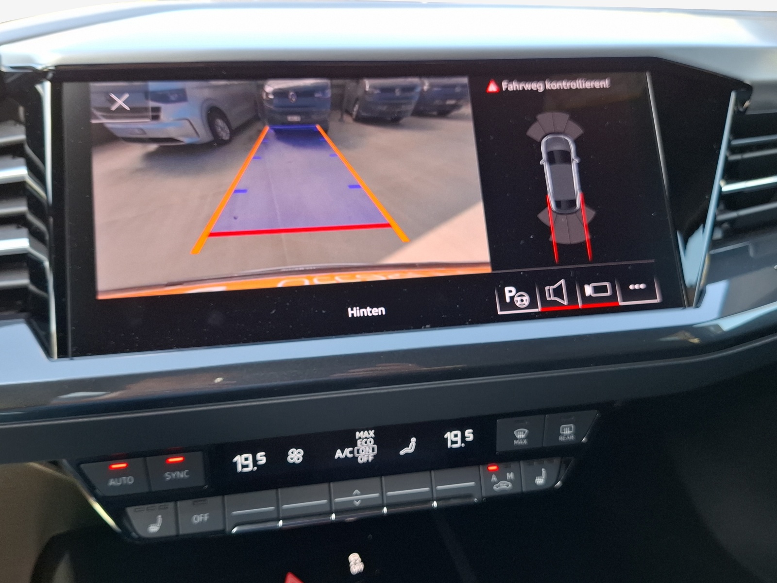AUDI Q4 Sportback e-tron 50 quattro-image-15