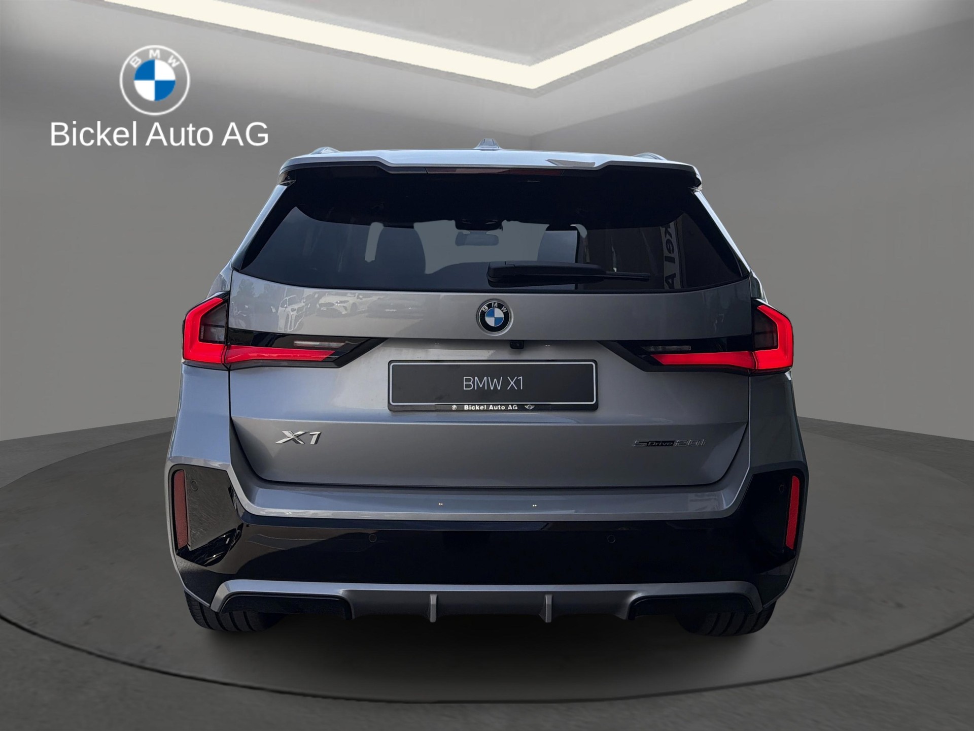 BMW X1 sDr 20i 48V M Sport-image-4