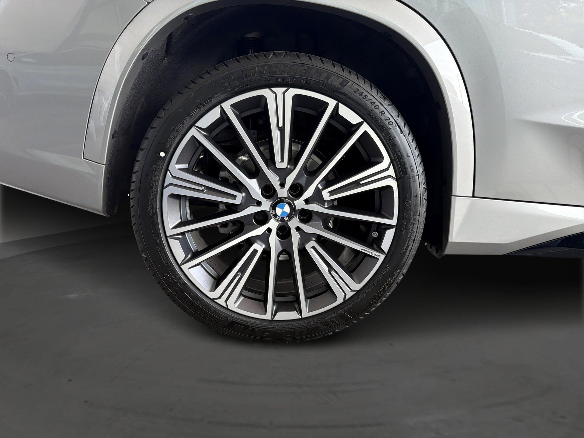 BMW X1 sDr 20i 48V M Sport-image-20