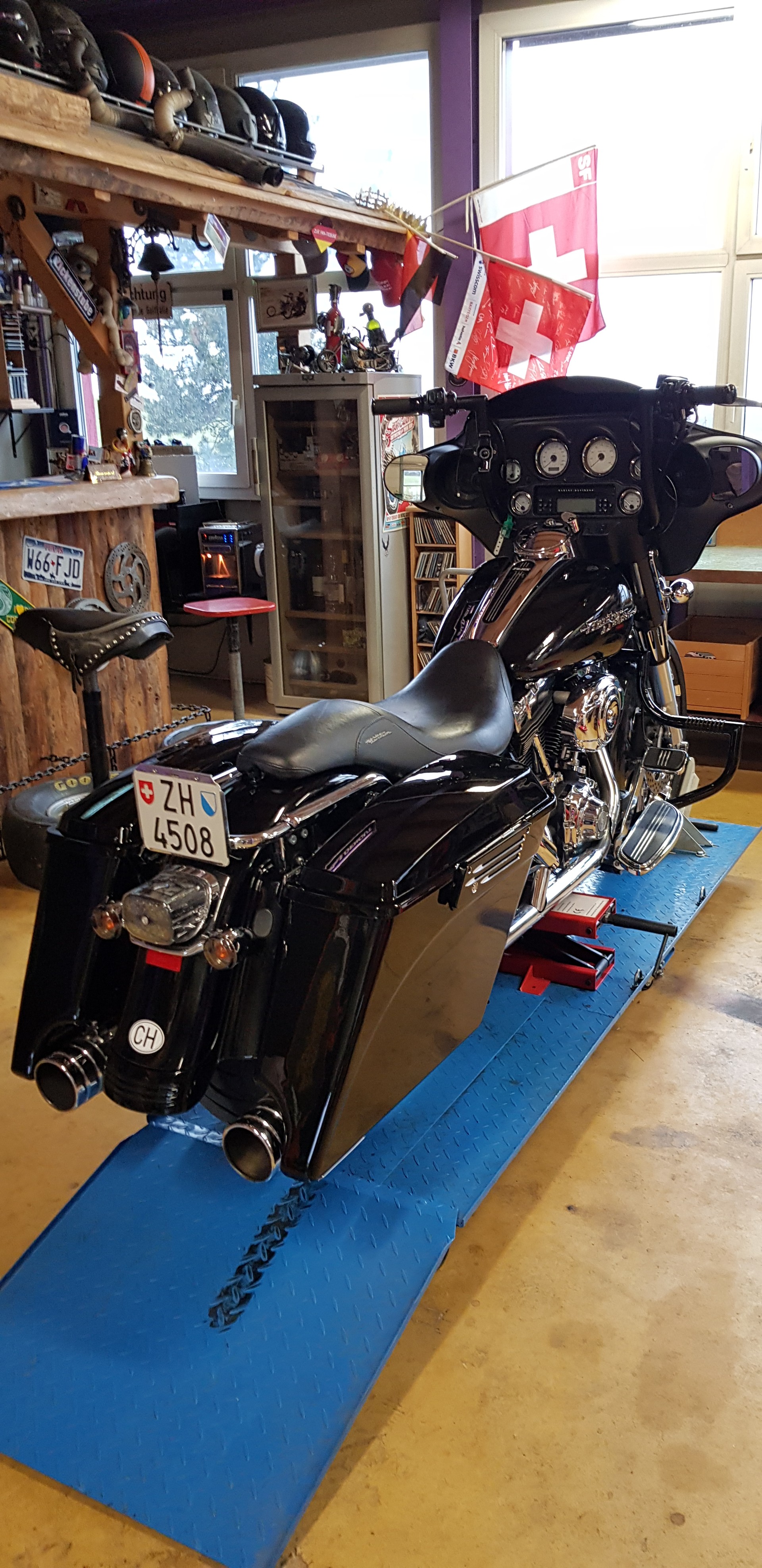 HARLEY-DAVIDSON FLHXI Street Glide-image-4