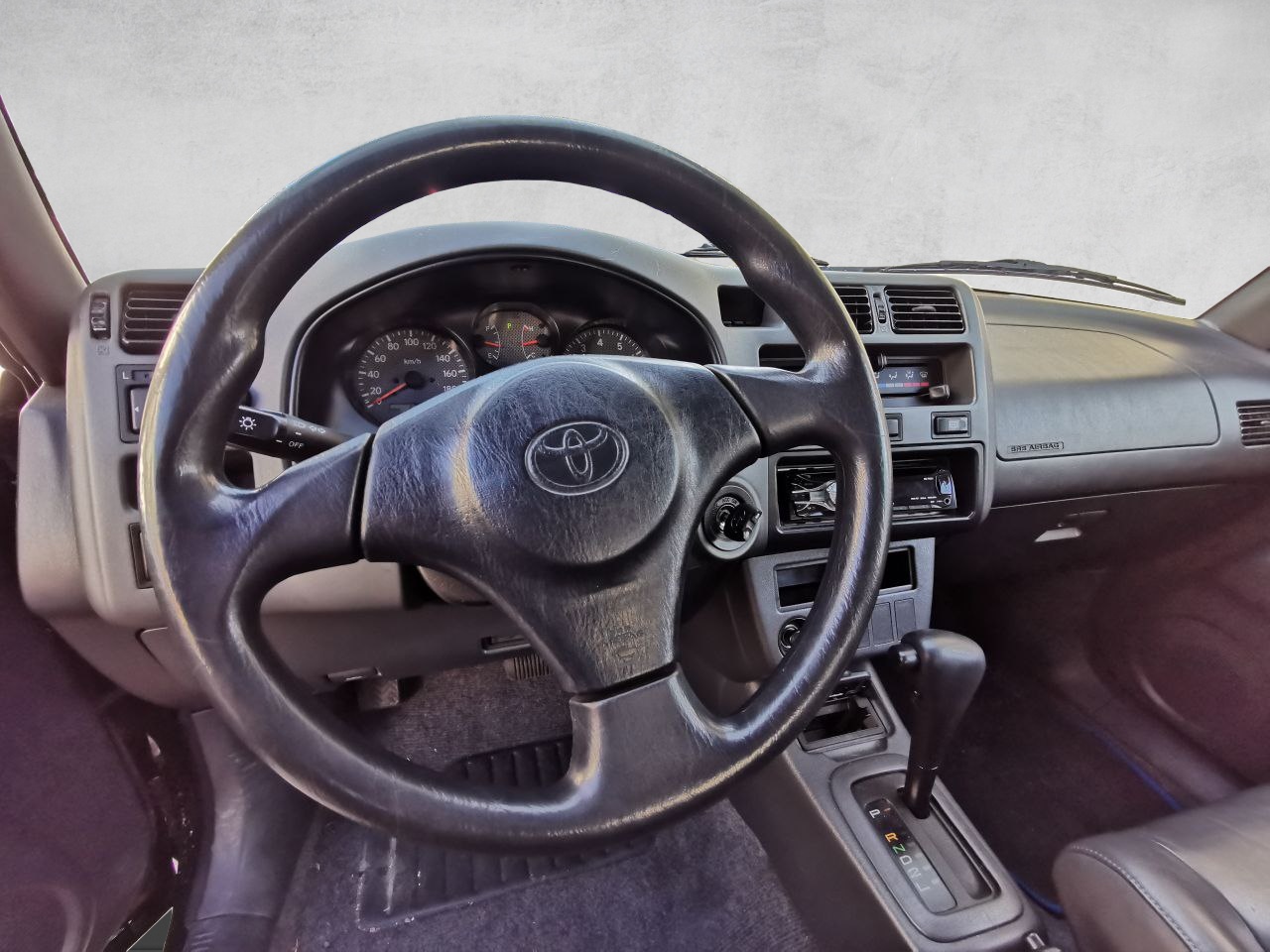 TOYOTA RAV-4 GX-image-5