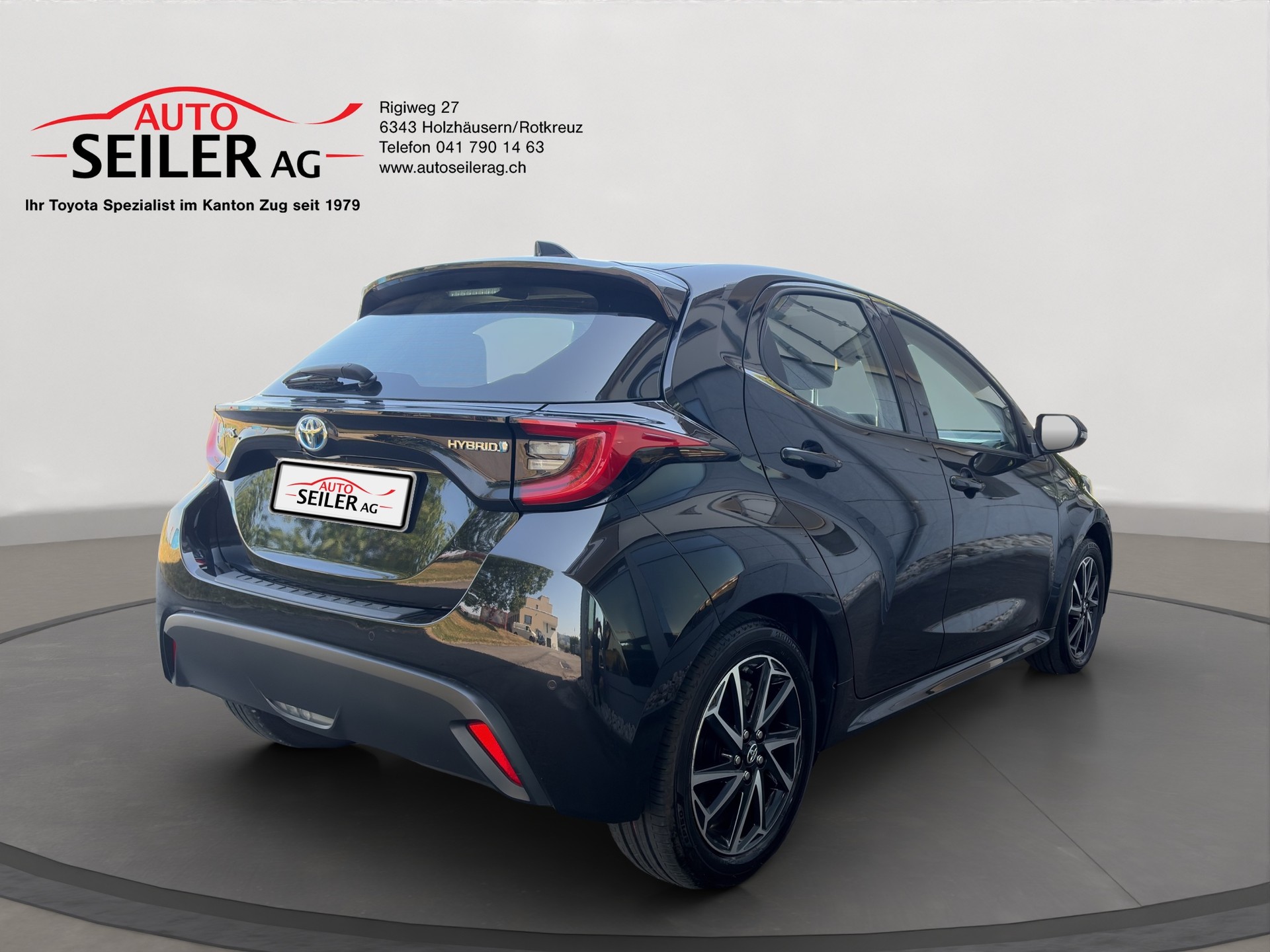 TOYOTA Yaris 1.5 Trend e-CVT-showroom-element-3