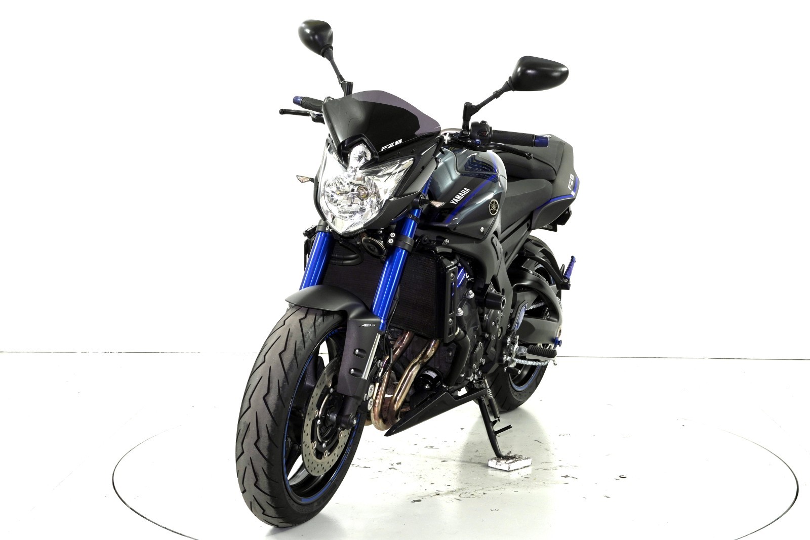 YAMAHA FZ8 N ABS-image-2