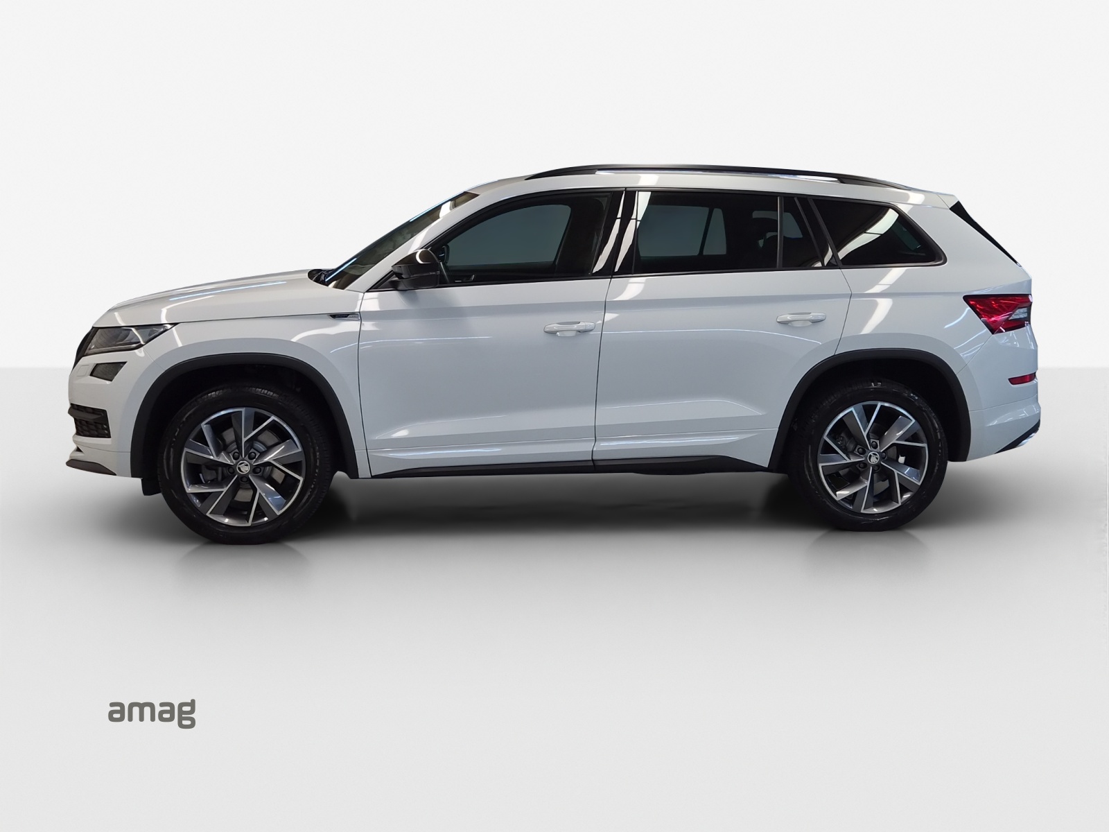 SKODA Kodiaq 2.0 TSI 4x4 Sport Line-showroom-element-1