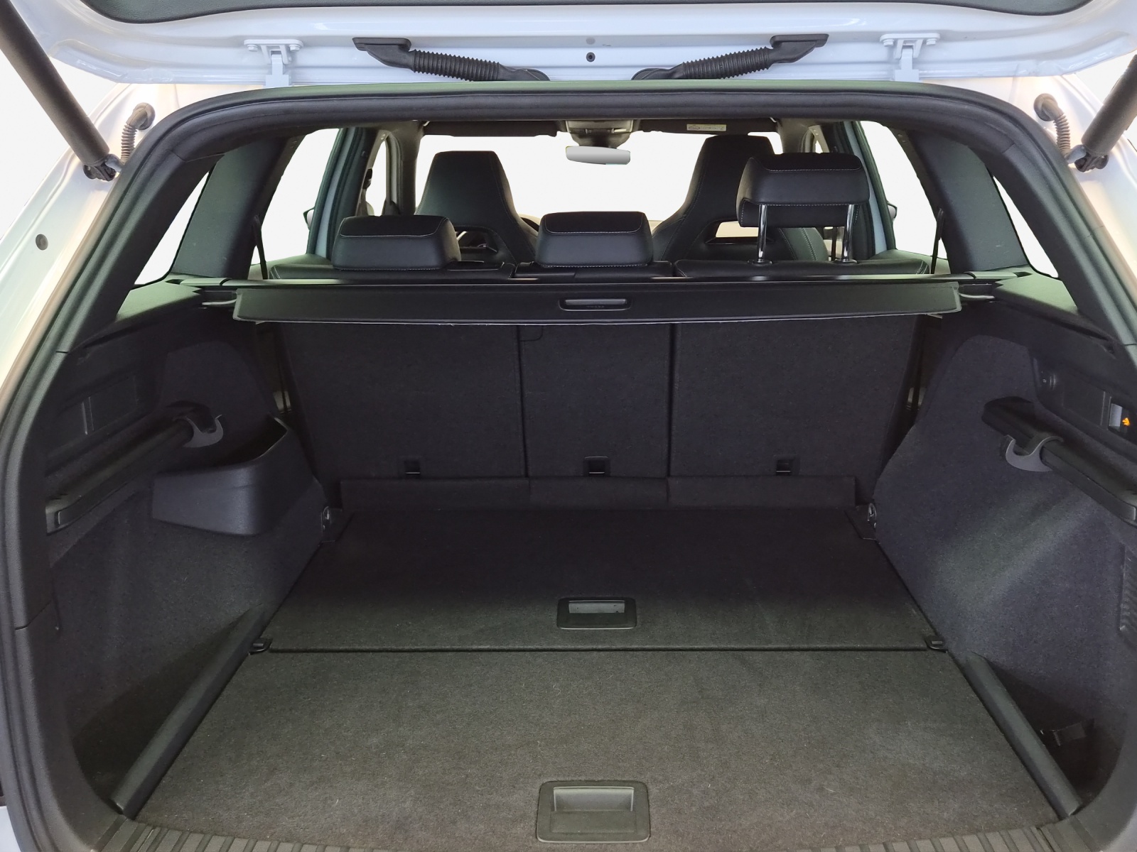 SKODA Kodiaq 2.0 TSI 4x4 Sport Line-image-13