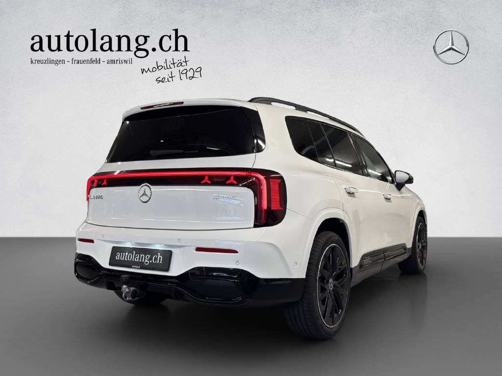 MERCEDES-BENZ GLB 220 AMG Line 4Matic-showroom-element-3