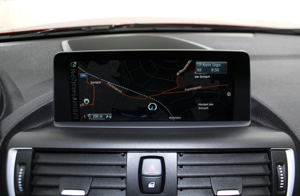 BMW M235i xDrive Steptronic kompletter M Performance ohne OPF / CH-Fahrzeug-image-24