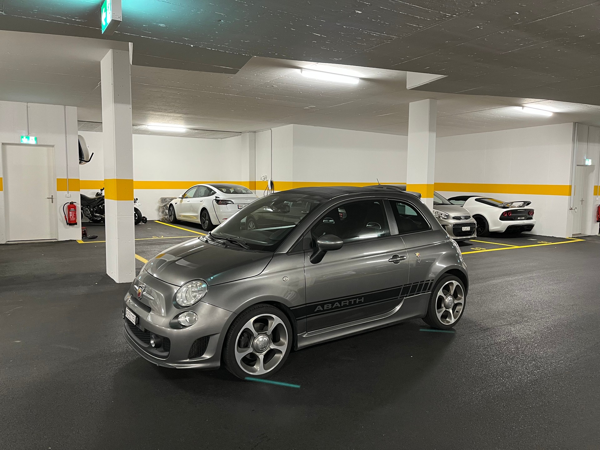 FIAT 500 Abarth Cabriolet | ab MFK & Service | 8-Fach bereift-image-5