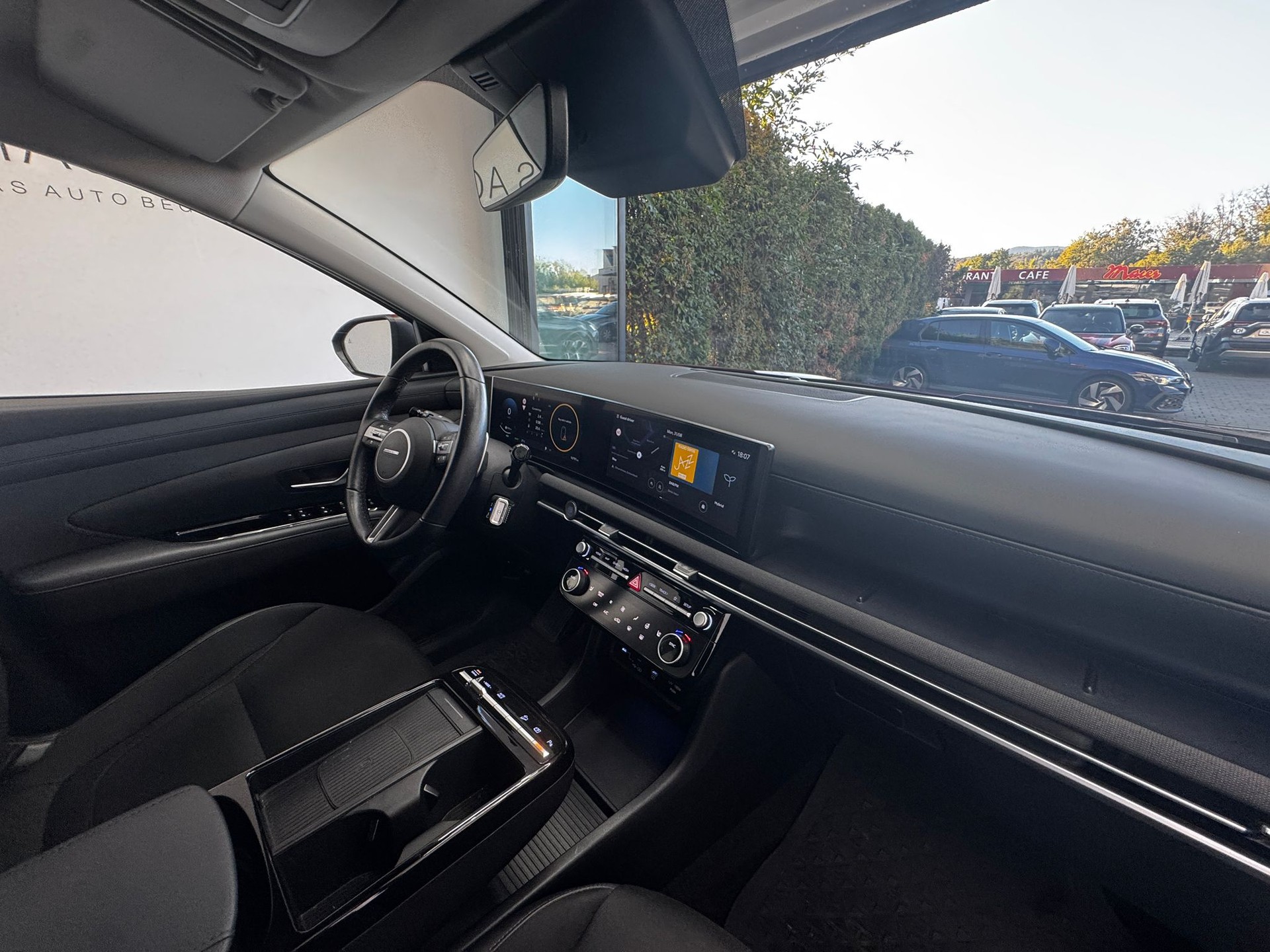 HYUNDAI Tucson 1.6 TGDI HEV Amplia 4WD | CH-Fahrzeug | 5 Jahre Werksgarantie | 8-fach Kompletträder |-image-14