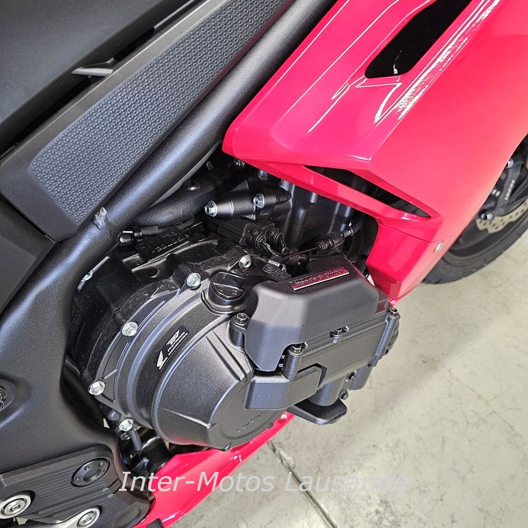 HONDA CBR 500 (E CLUTCH)-image-7