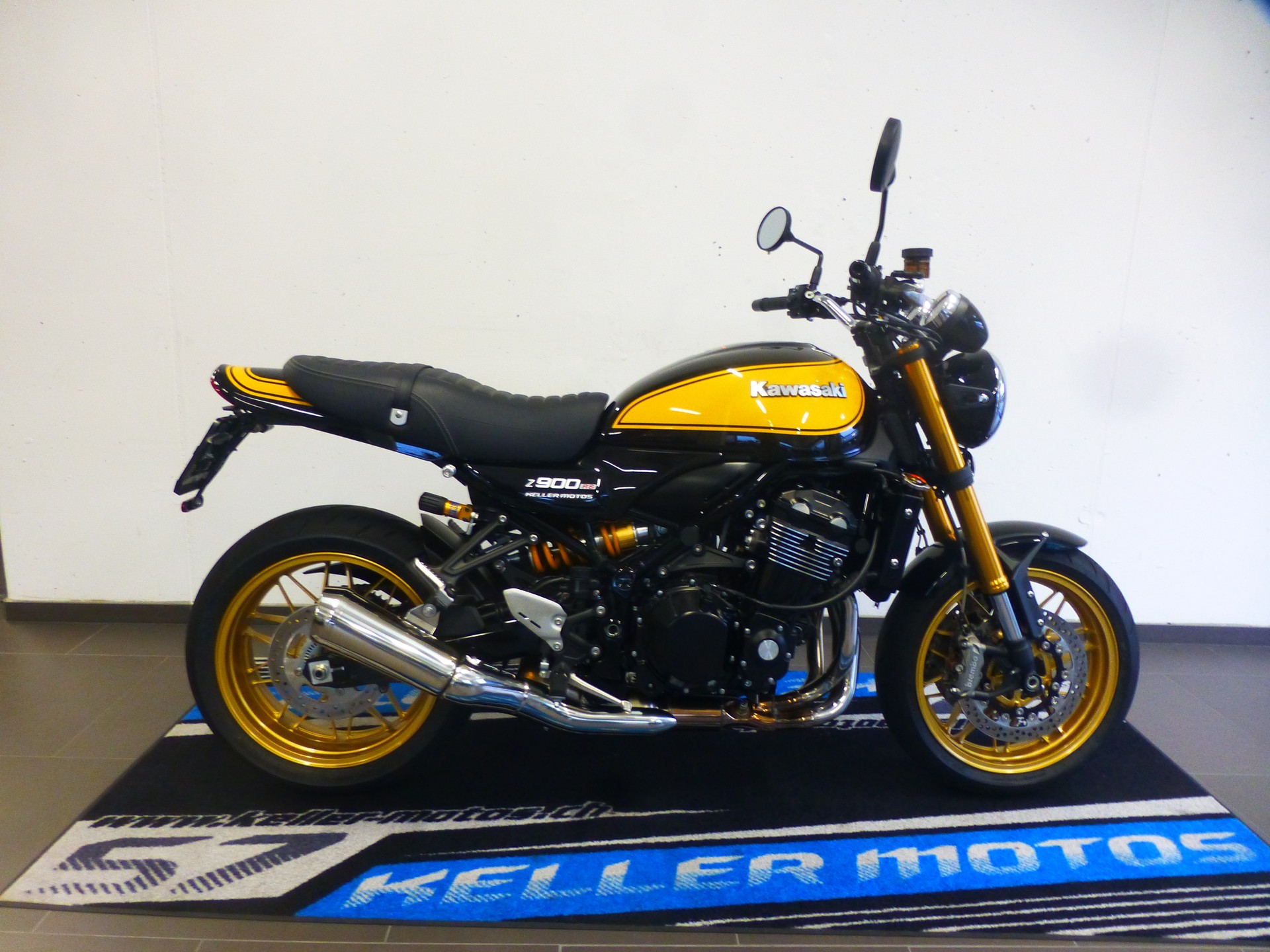 KAWASAKI Z 900 RS SE-image-0