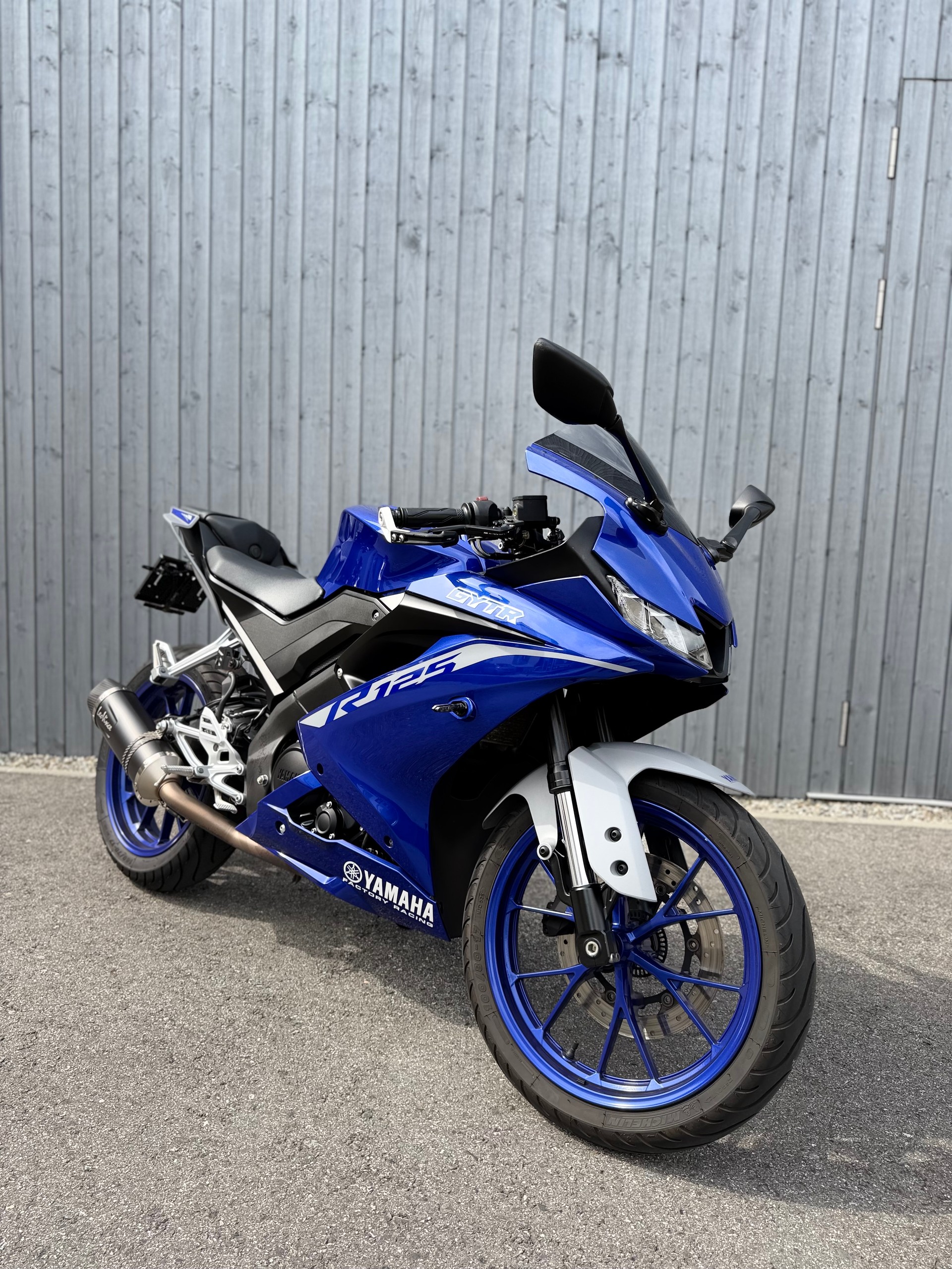 YAMAHA R 125-image-1