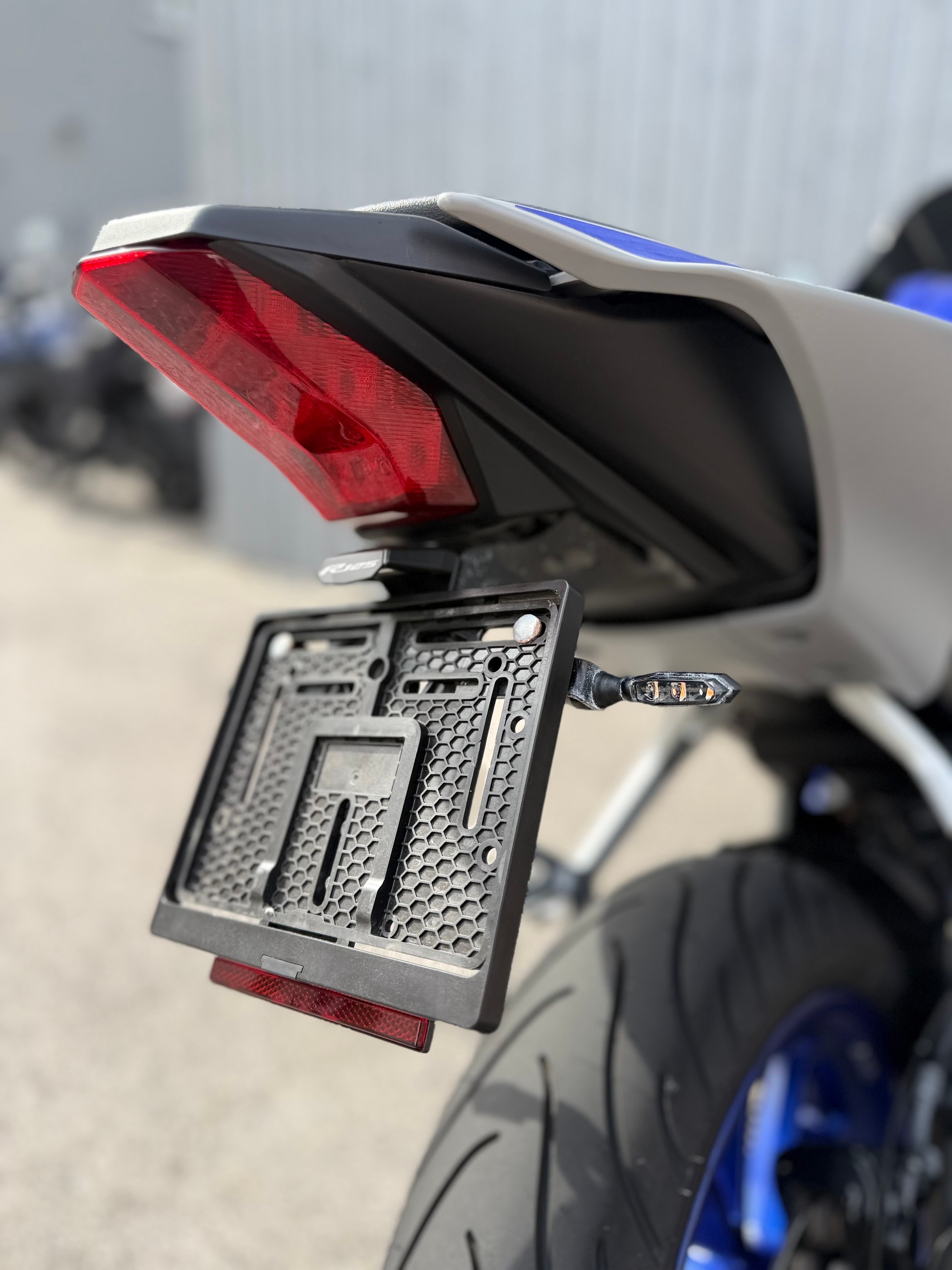 YAMAHA R 125-image-6