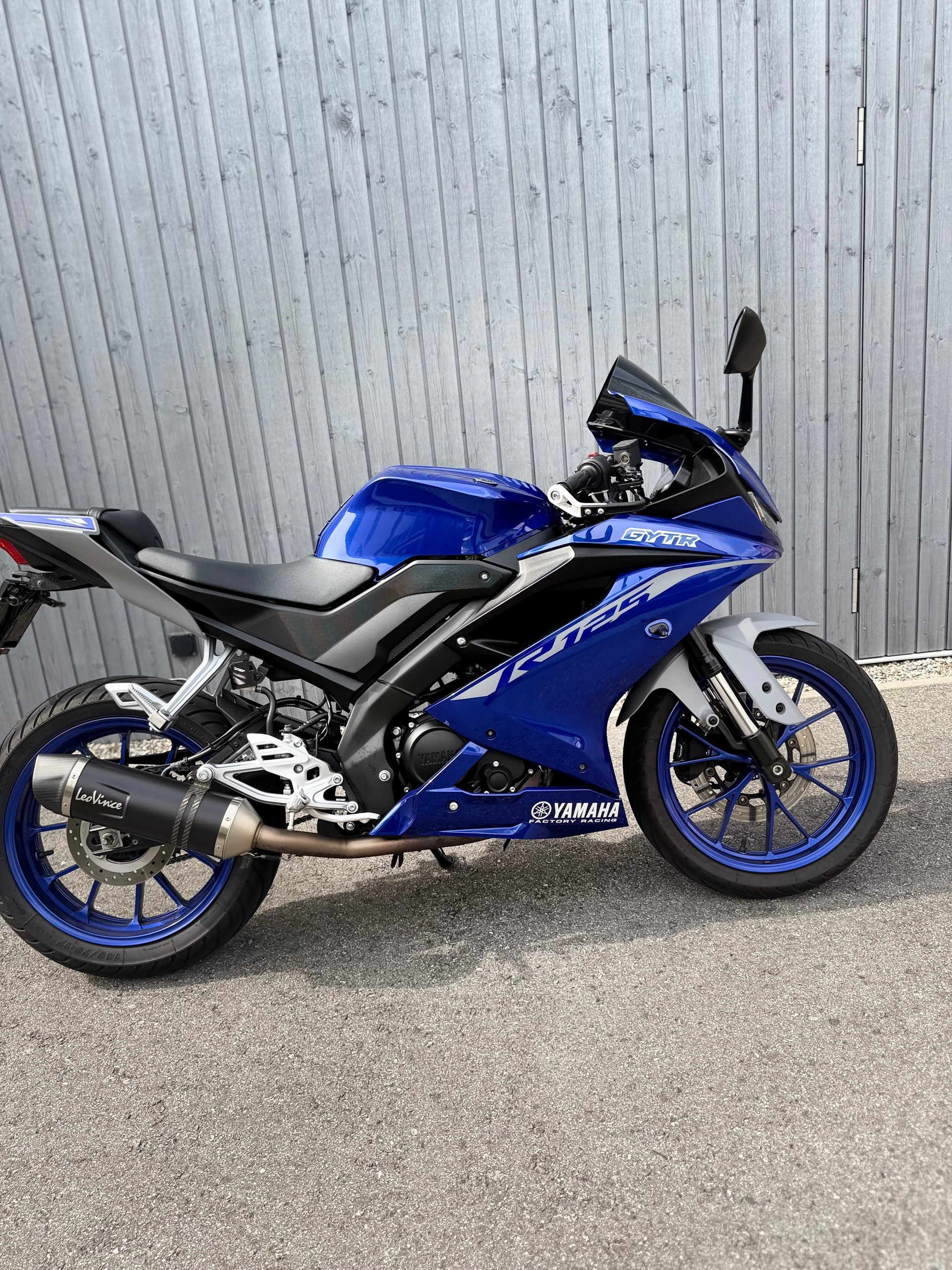 YAMAHA R 125-image-0
