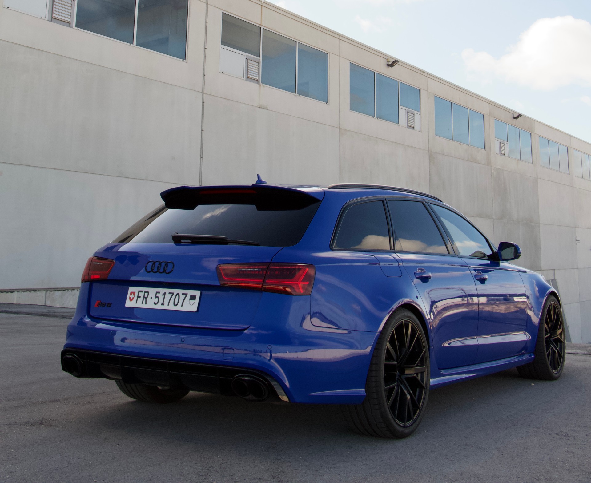 AUDI RS6 NOGARO EDITION * 1/150 * 4.0 TFSI V8 Performance quattro-image-4