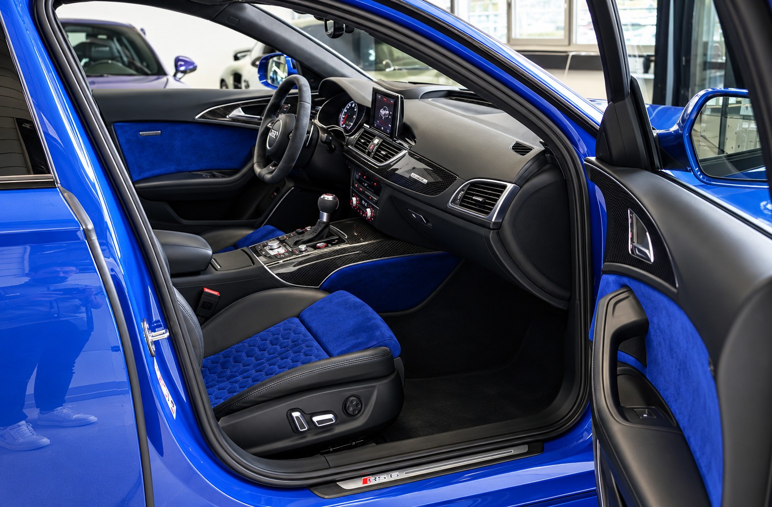 AUDI RS6 NOGARO EDITION * 1/150 * 4.0 TFSI V8 Performance quattro-image-9