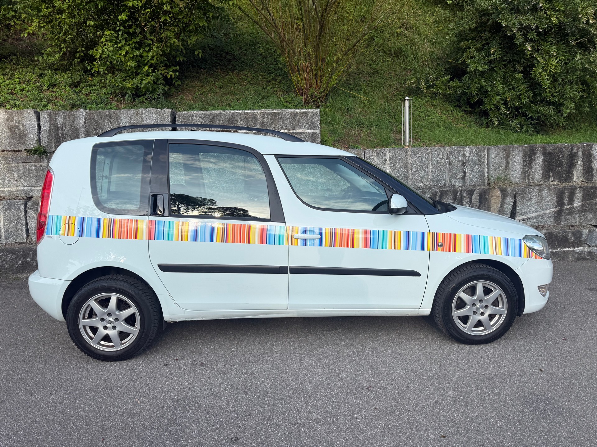 SKODA Roomster 1.2 TSI Ambition DSG-image-8