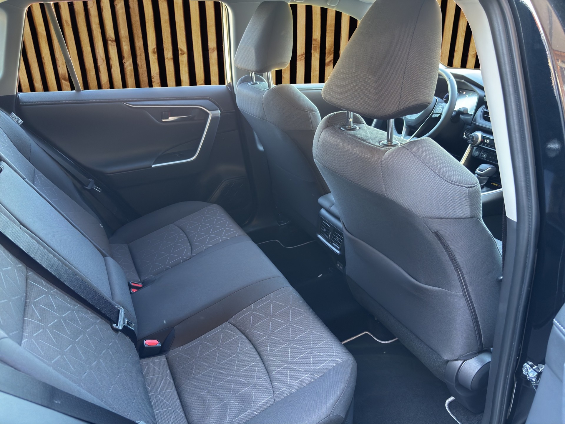 TOYOTA RAV-4 2.5 HEV Trend-image-5