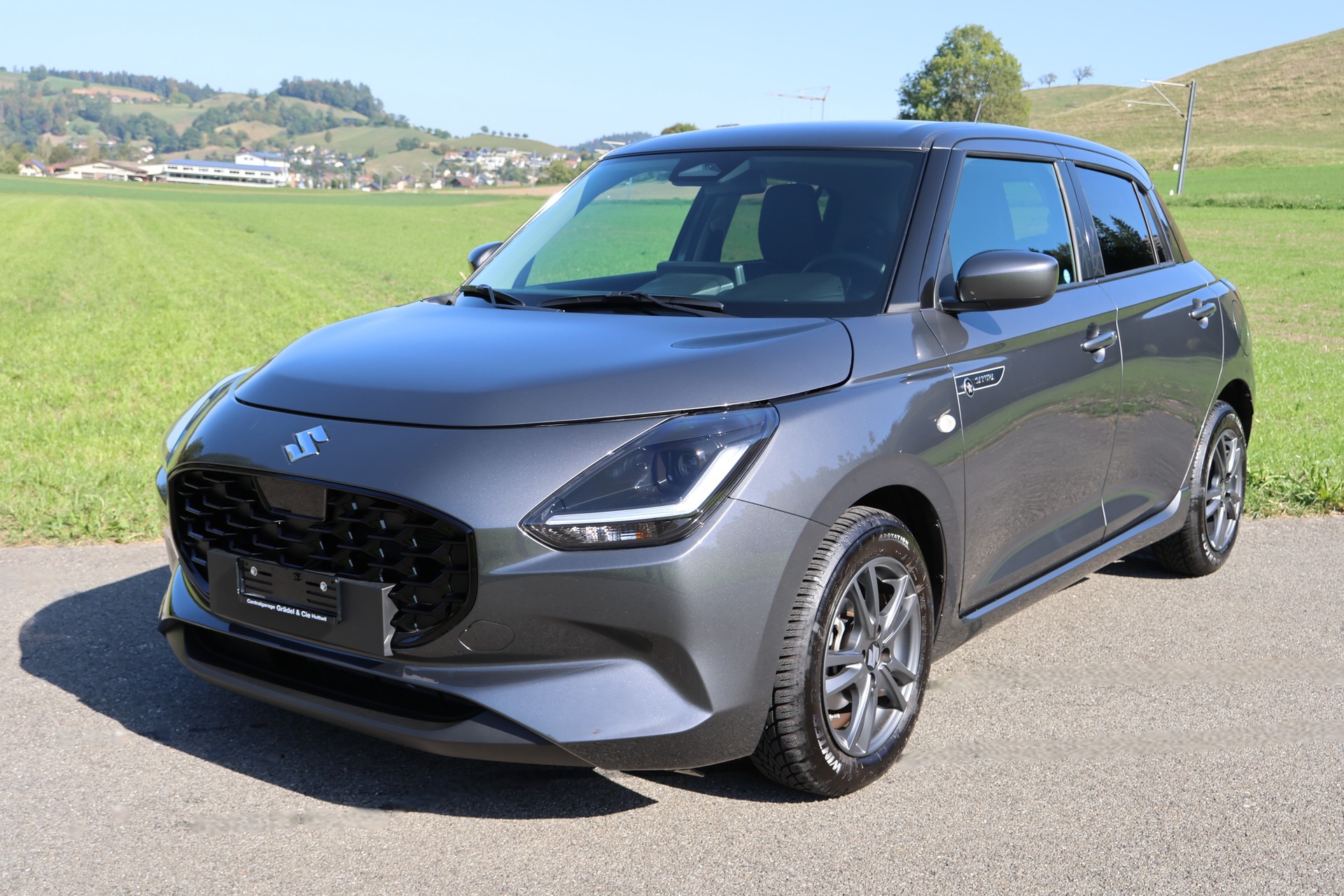 SUZUKI Swift 1.2 Sakura Hybrid