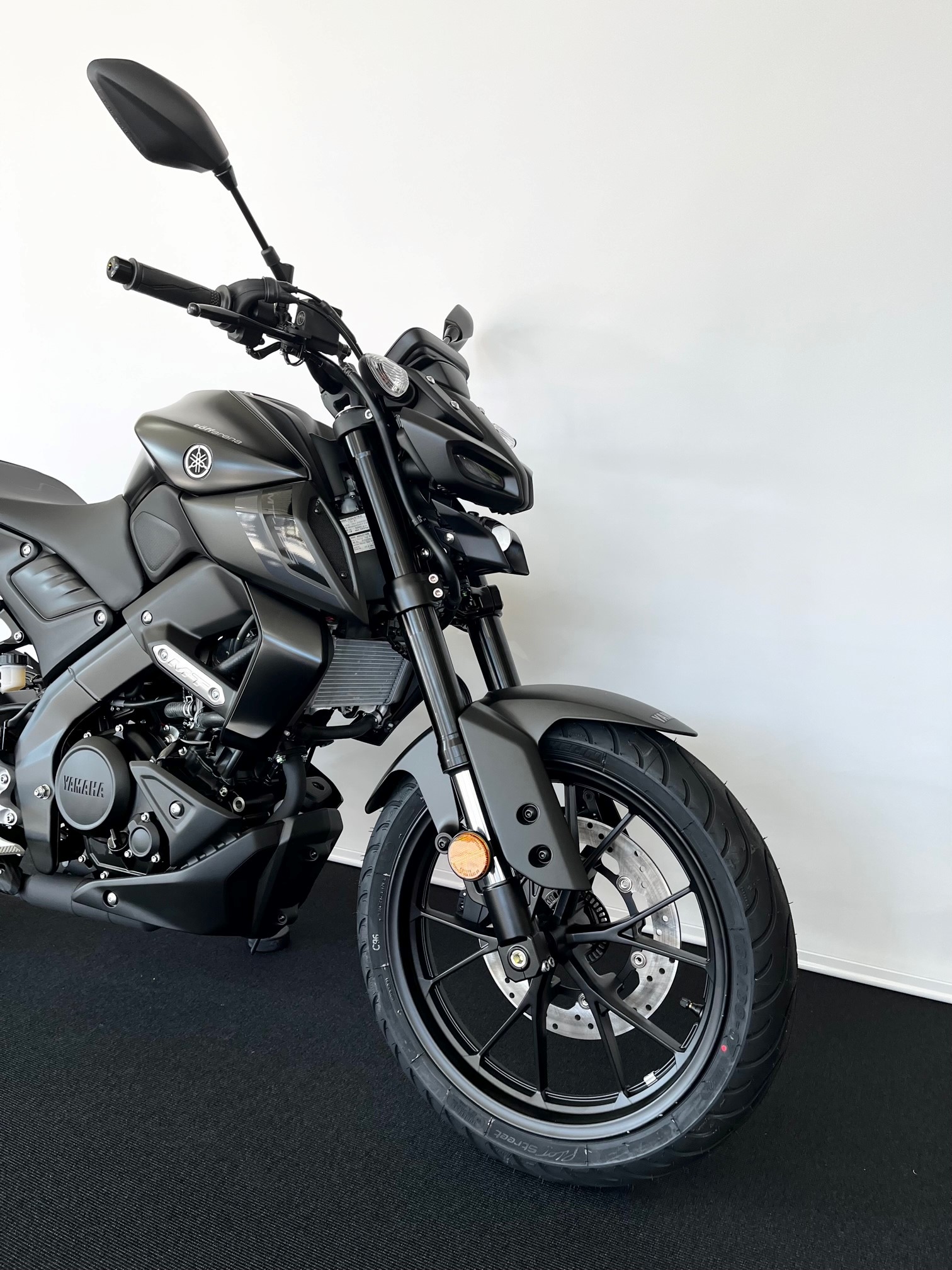 YAMAHA MT-125 ABS-image-2