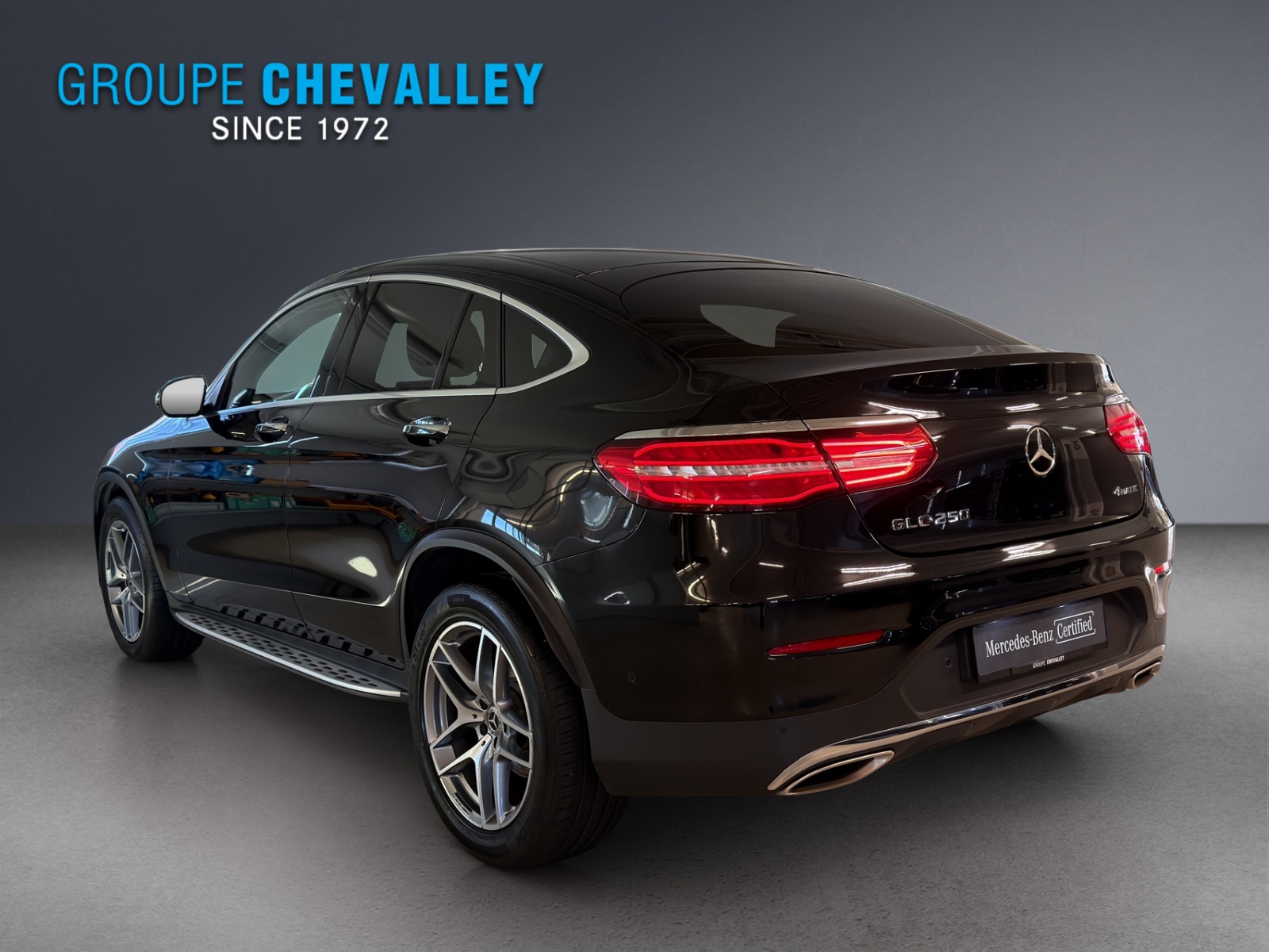 MERCEDES-BENZ GLC Coupé 250 AMG 4Mat-showroom-element-3