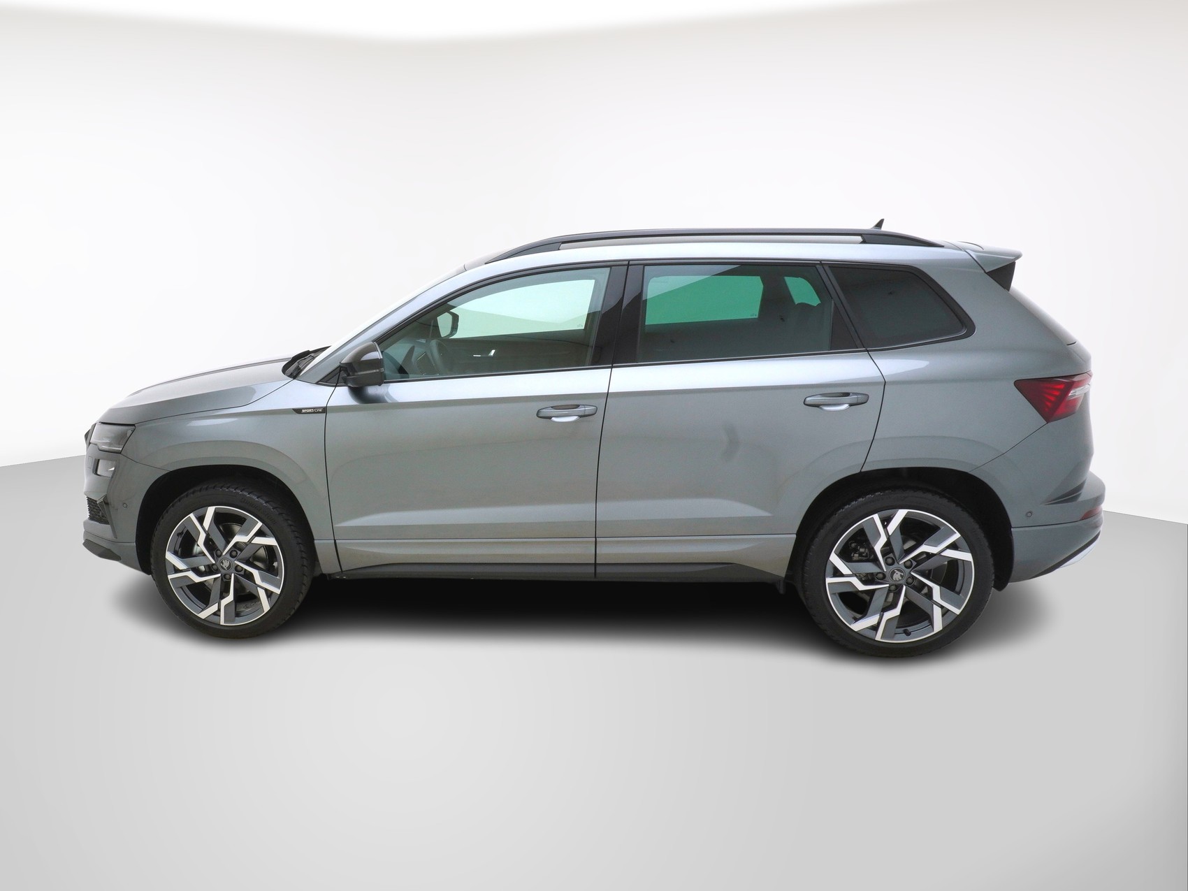 SKODA Karoq 1.5 TSI SportLine DSG-showroom-element-1