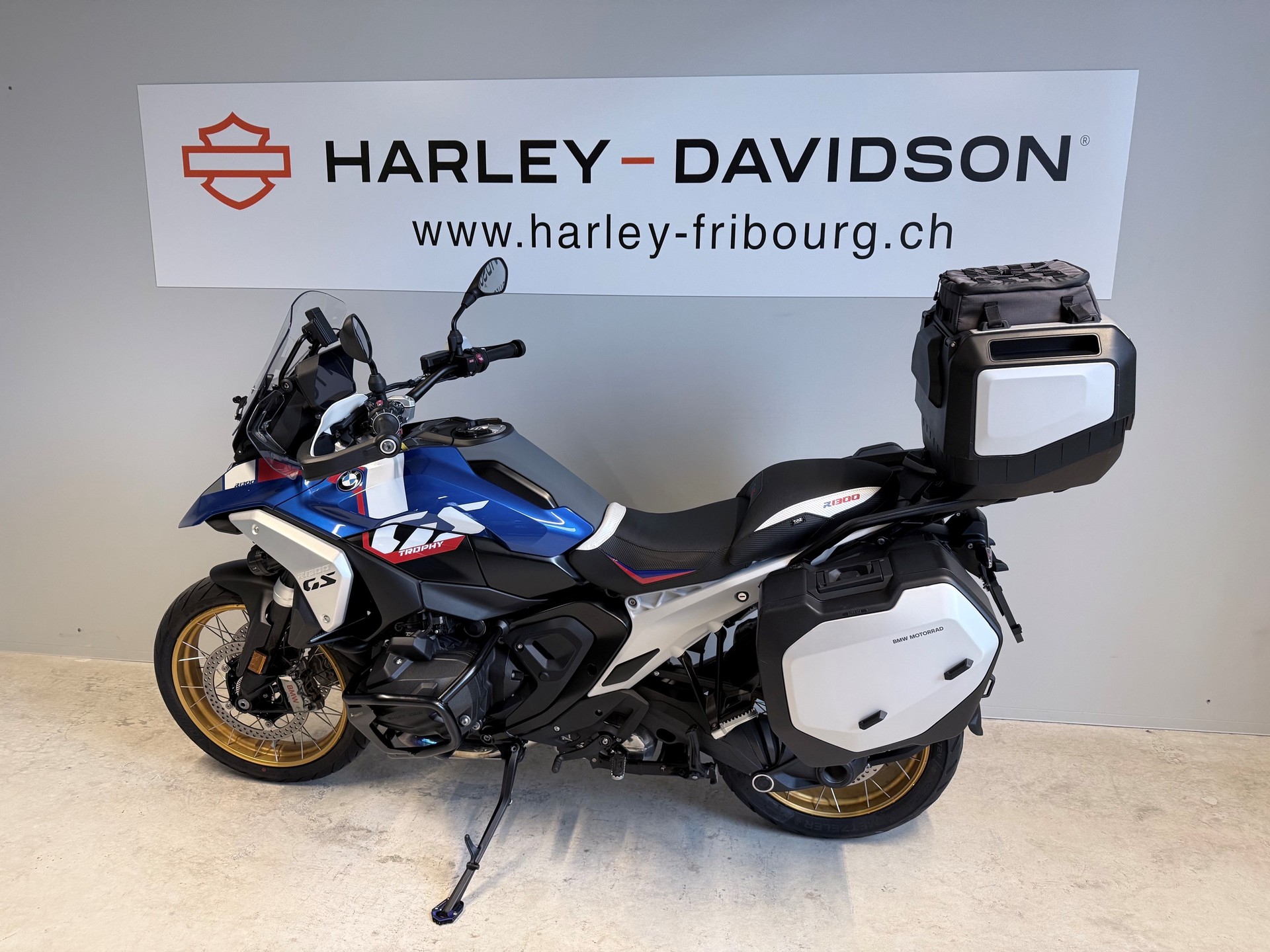BMW R 1300 GS-image-2