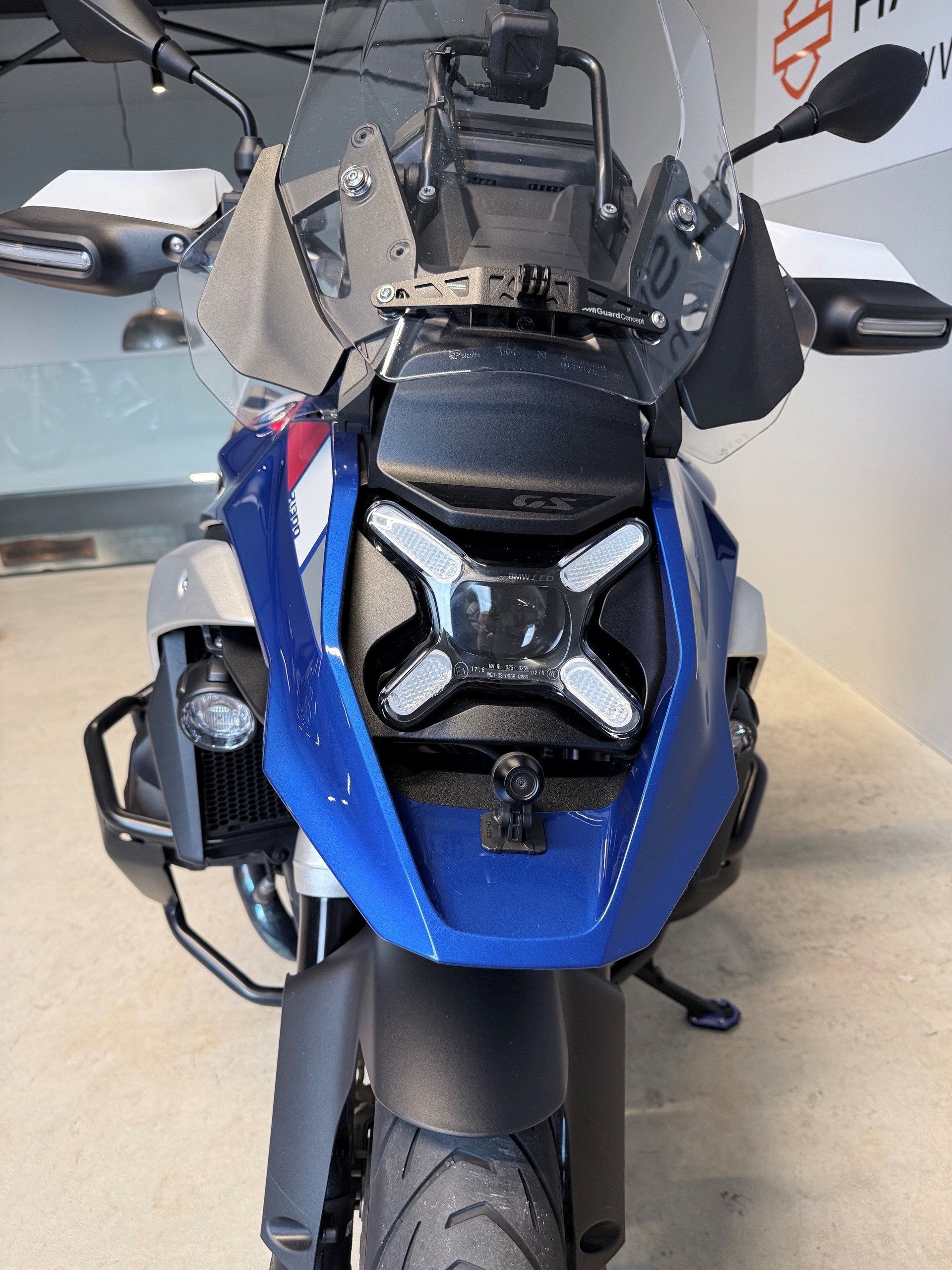 BMW R 1300 GS-image-5