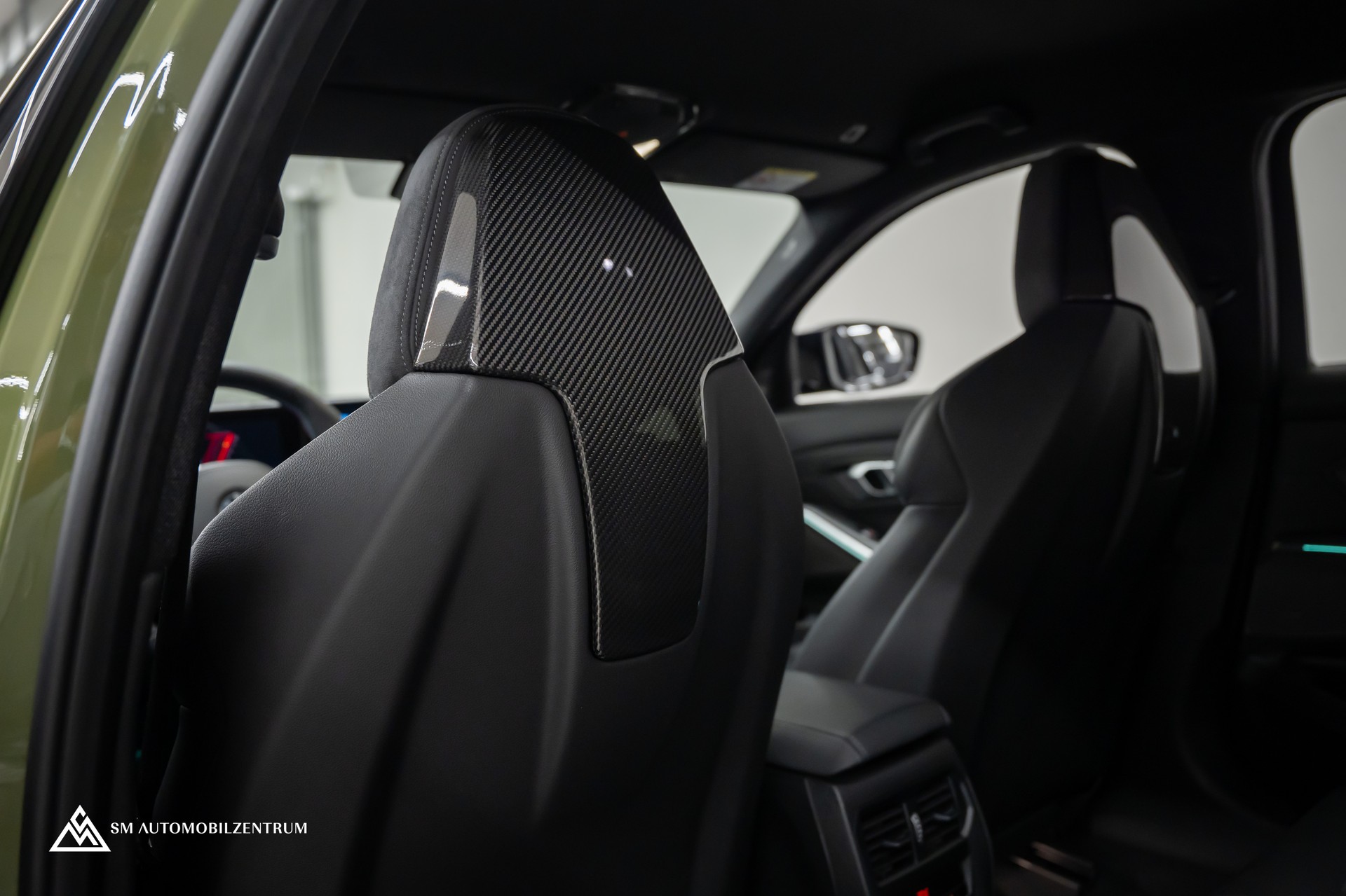 BMW M3 Competition xDrive Touring / Urban Green II / Carbon Exterieur & Interieur / Werksgarantie / 360°-image-28