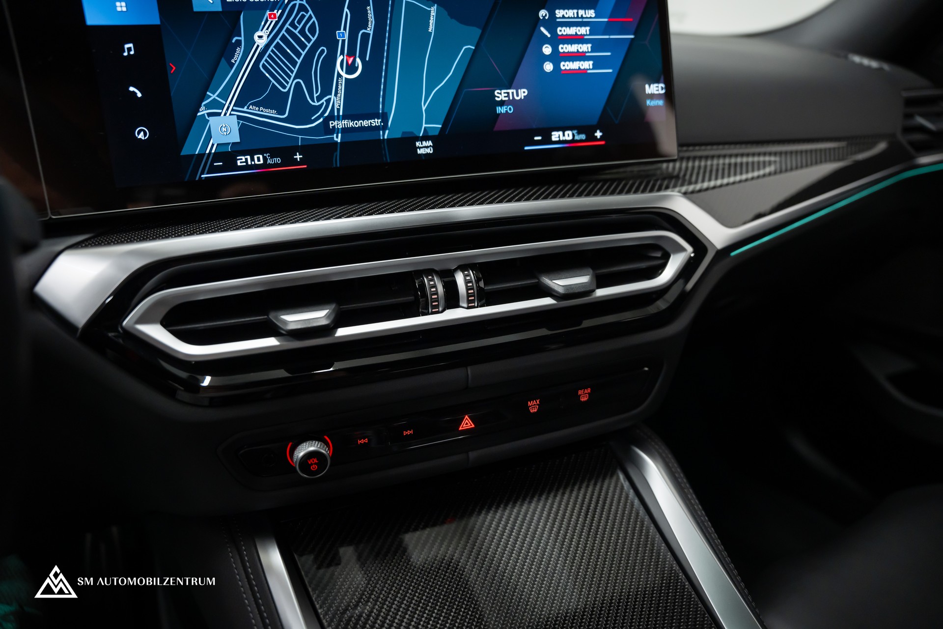 BMW M3 Competition xDrive Touring / Urban Green II / Carbon Exterieur & Interieur / Werksgarantie / 360°-image-38